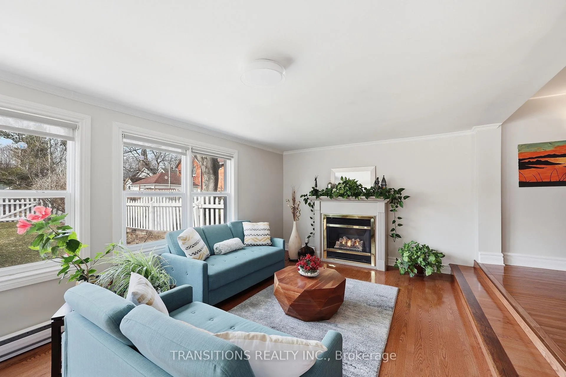 Photo 7 of 270 Charles Street S, Gananoque — HOMEH