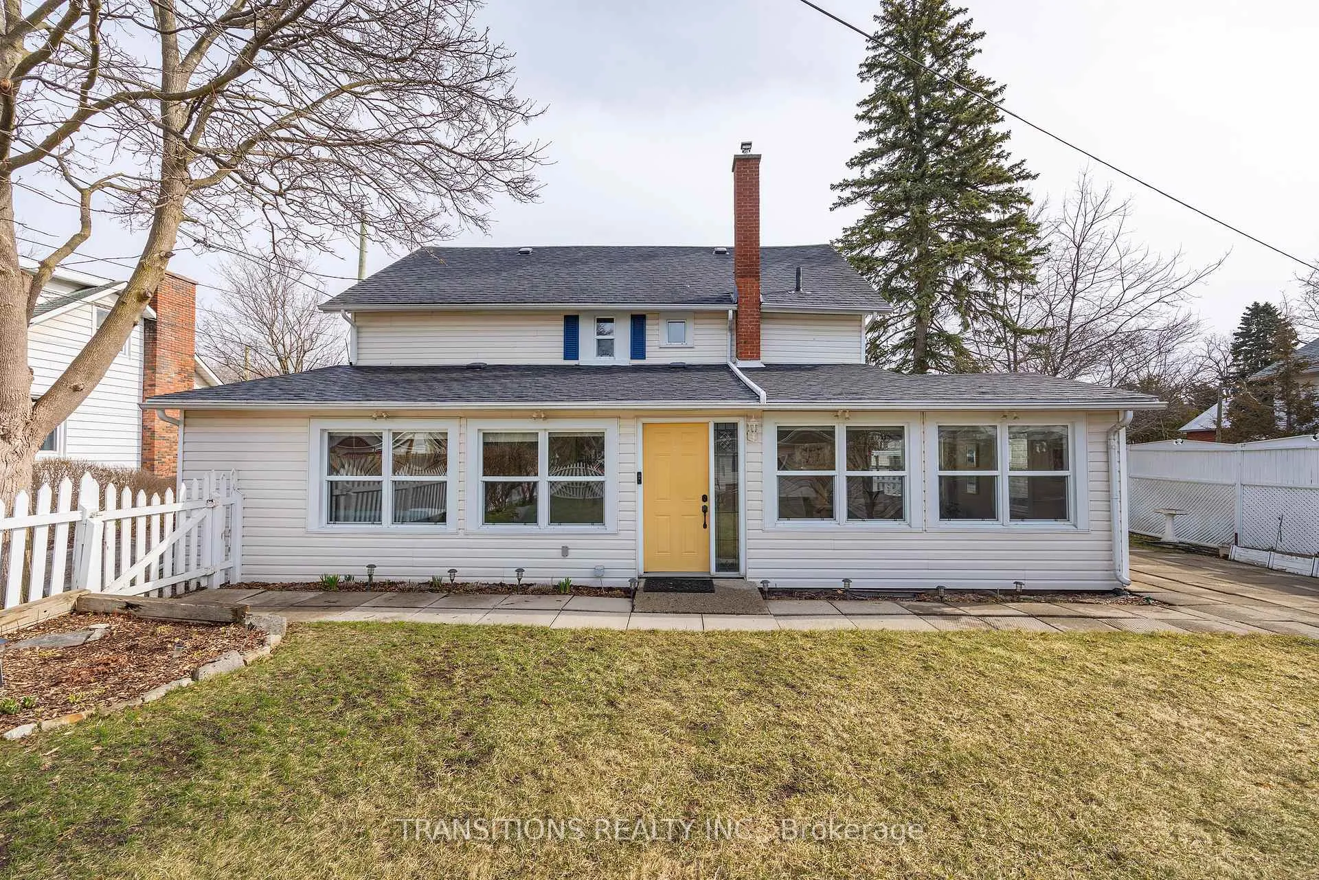 Photo 35 of 270 Charles Street S, Gananoque — HOMEH