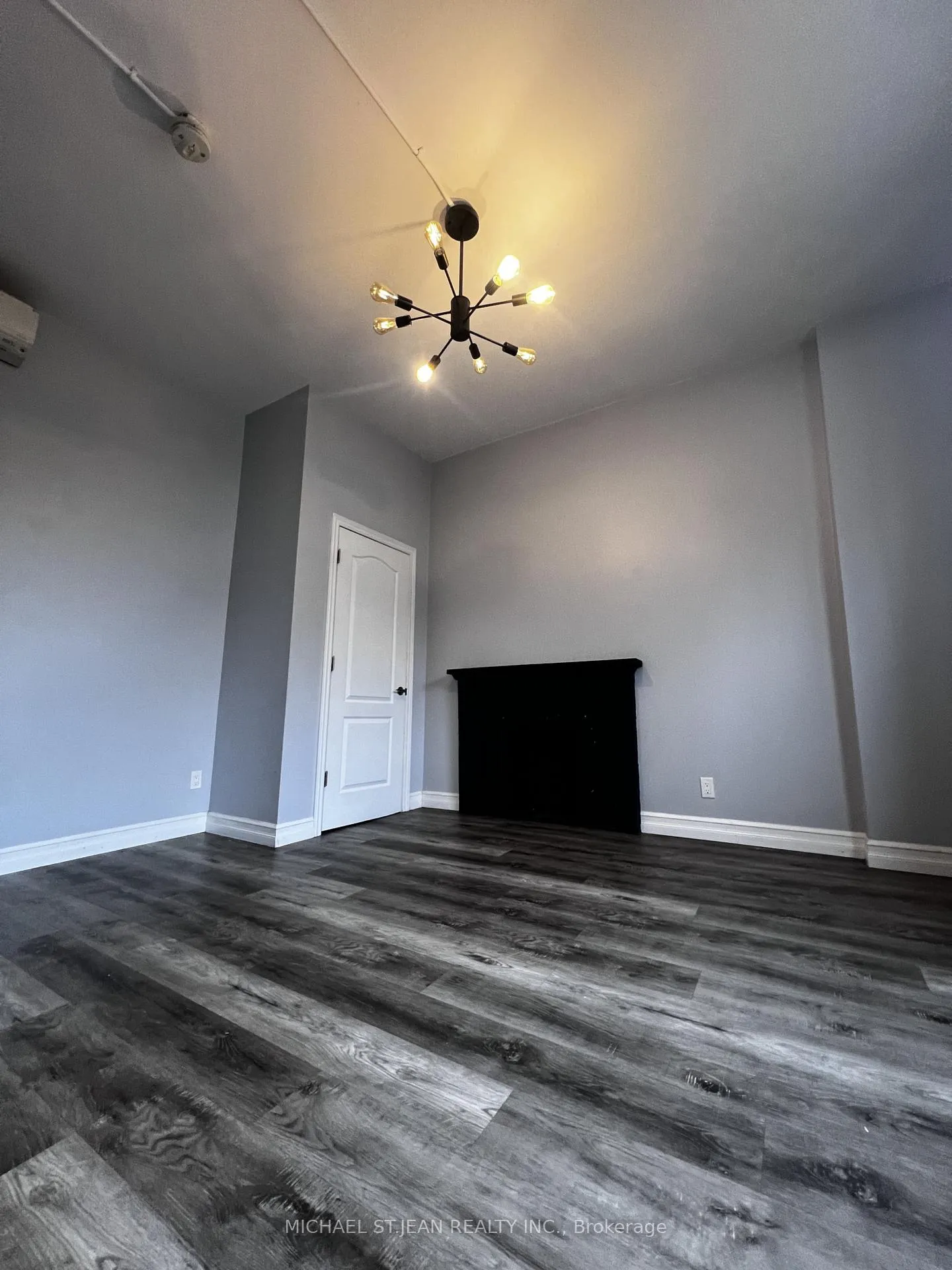Photo 3 of Unit 1, 295 James Street N, Hamilton, Central — HOMEH