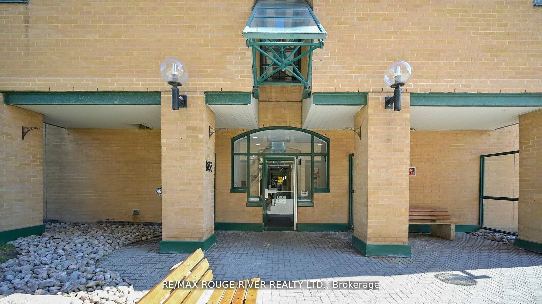 Photo 3 of Unit 507, 1655 Pickering Parkway, Pickering, Village East — HOMEH