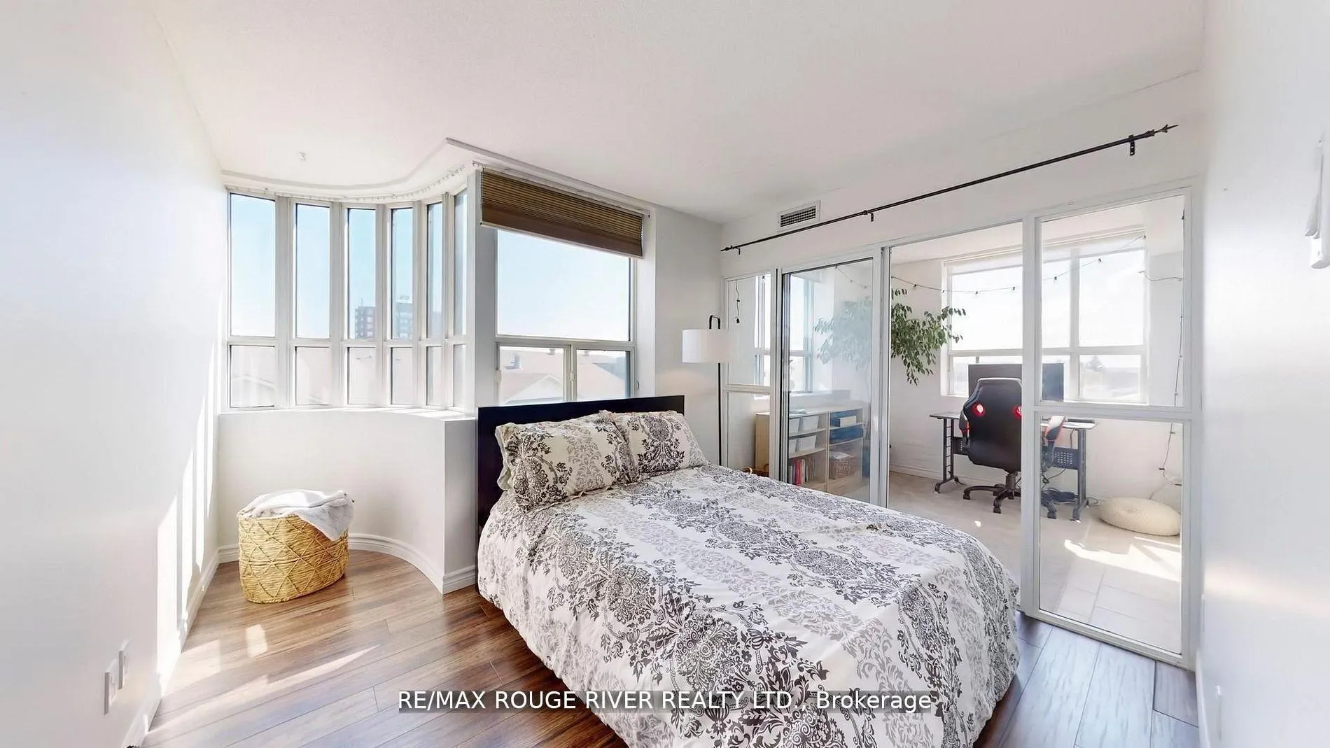 Photo 8 of Unit 507, 1655 Pickering Parkway, Pickering, Village East — HOMEH