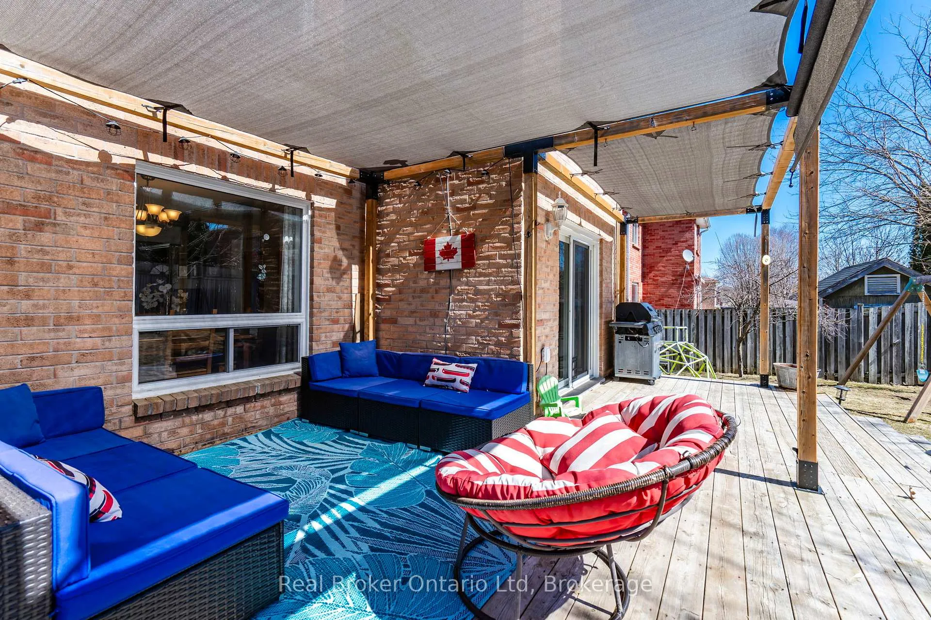 Photo 19 of 1060 Dina Crescent, Midland — HOMEH