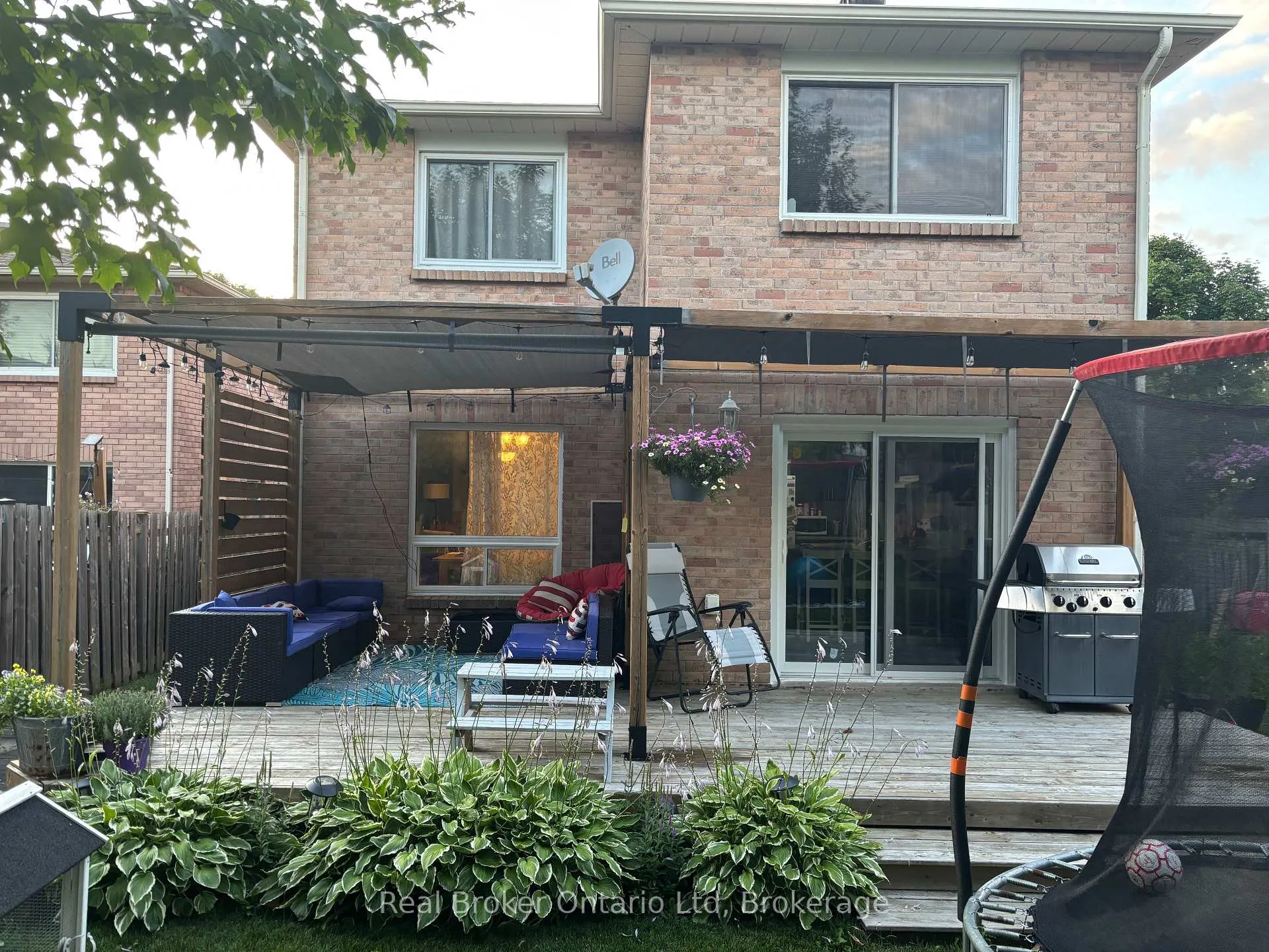 Photo 27 of 1060 Dina Crescent, Midland — HOMEH