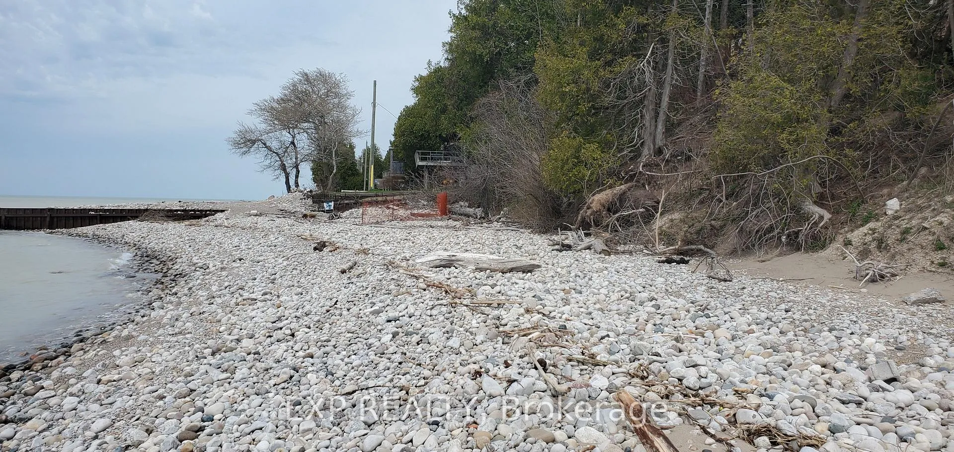 Photo 16 of 11 Irene Crescent, Bluewater, Hay — HOMEH