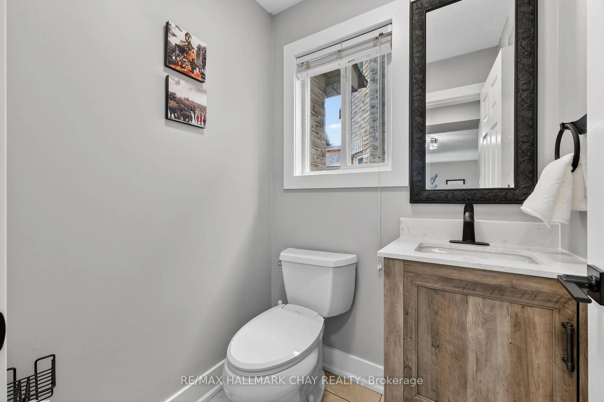 Photo 21 of 44 Sherwood Court, Barrie, Northwest — HOMEH