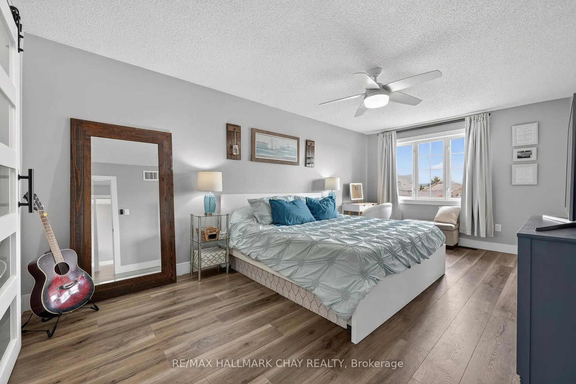 Photo 23 of 44 Sherwood Court, Barrie, Northwest — HOMEH