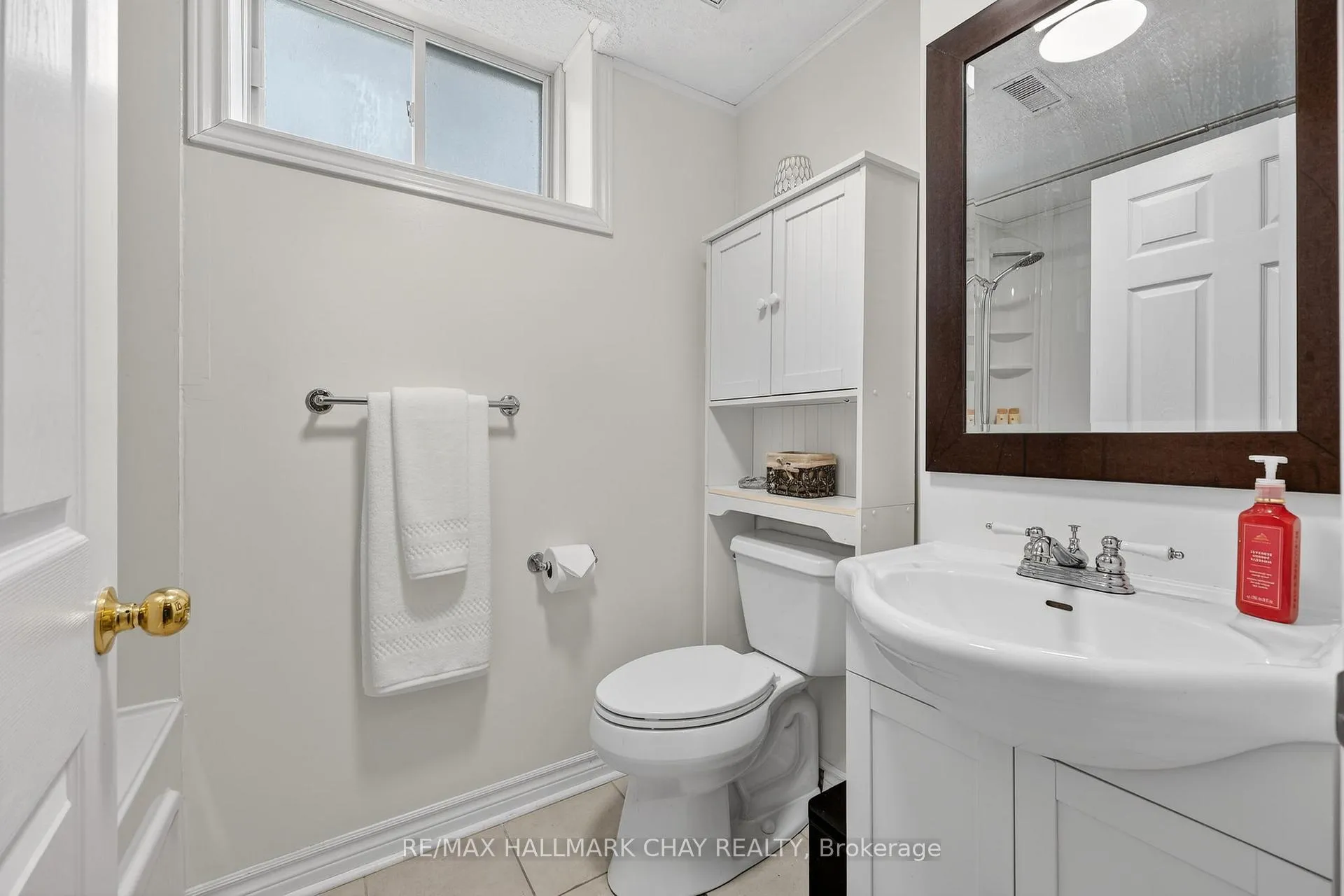 Photo 40 of 44 Sherwood Court, Barrie, Northwest — HOMEH