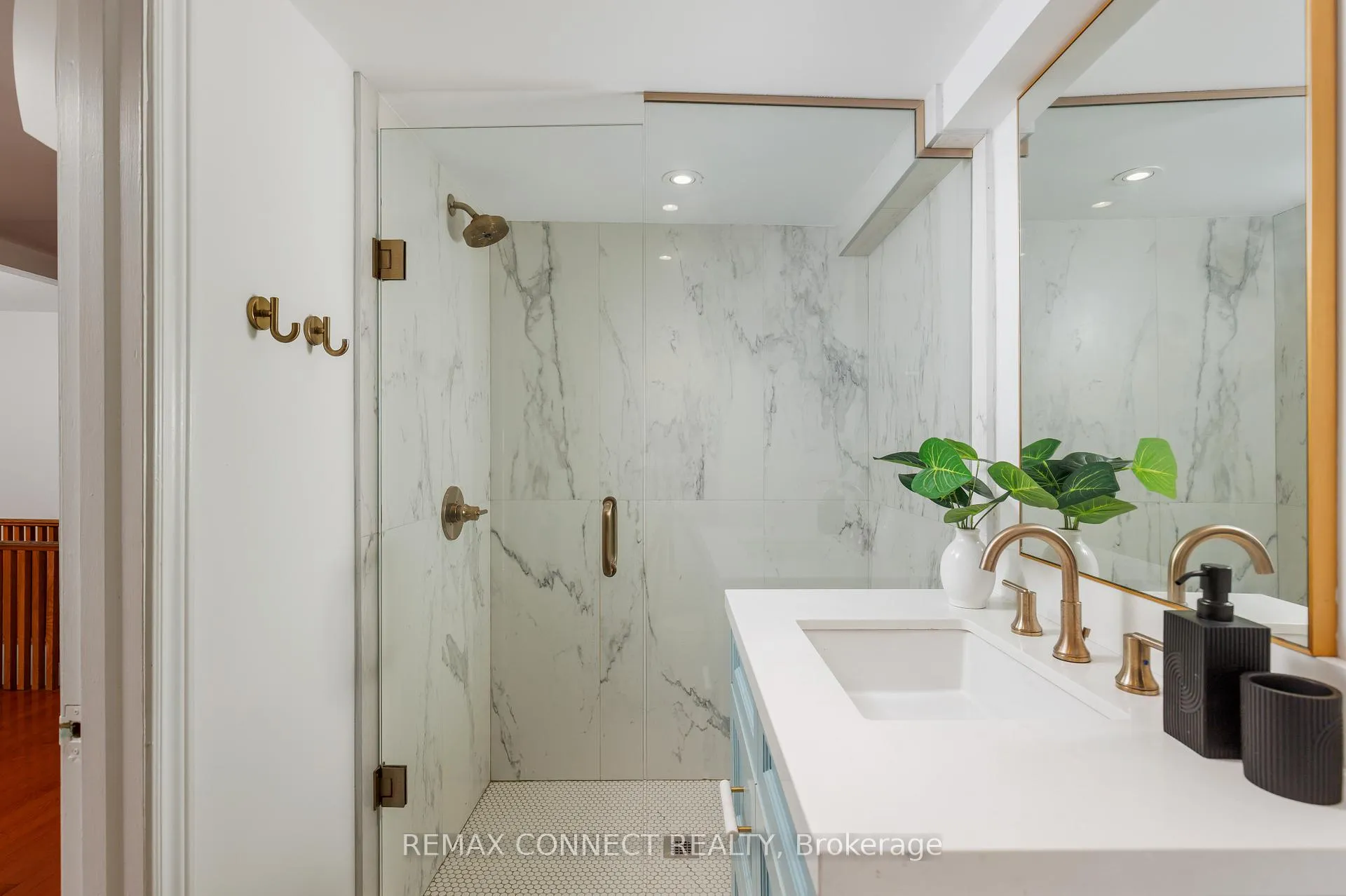 Photo 44 of 20 Fenwick Avenue, Toronto, North Riverdale — HOMEH