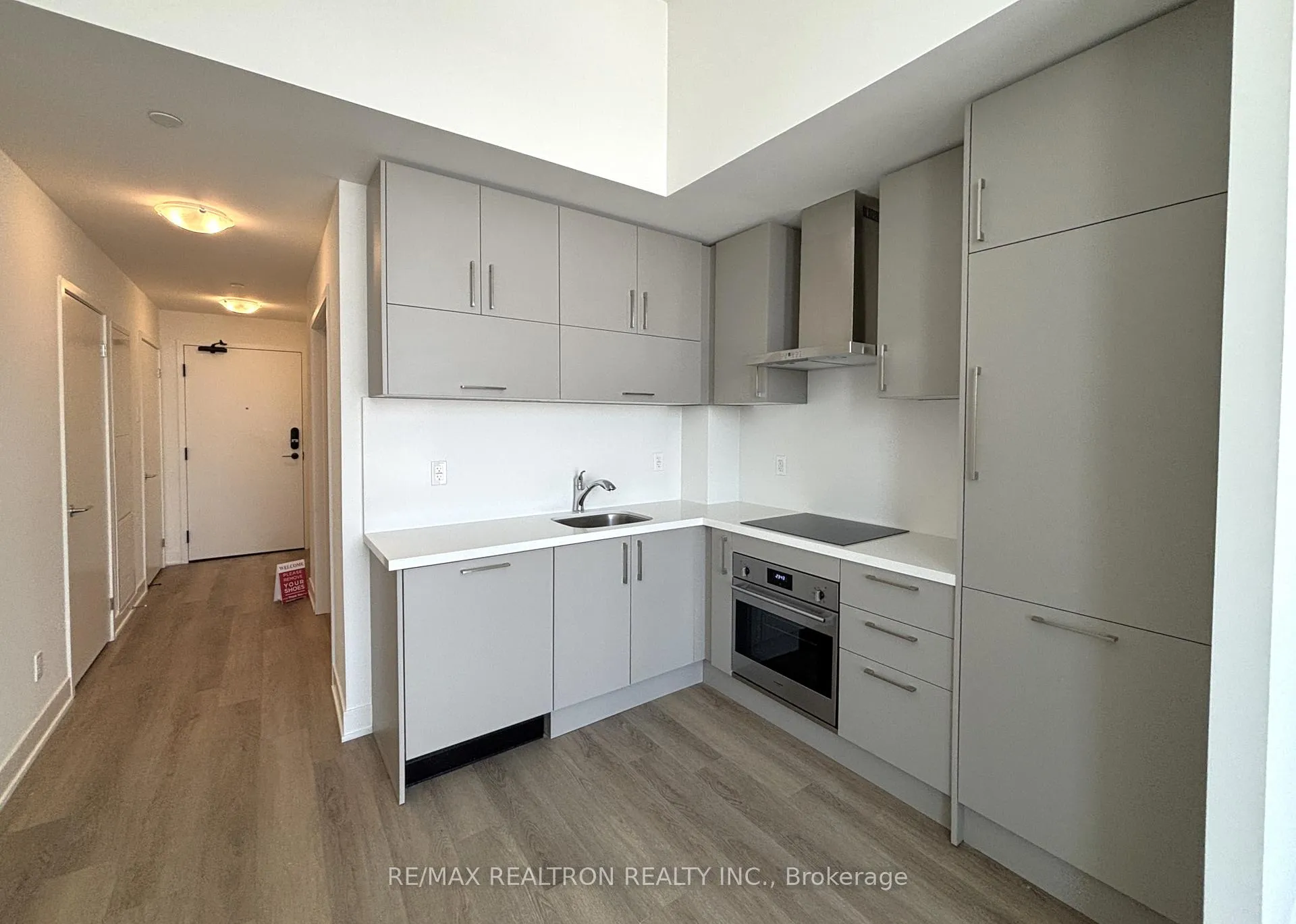 Photo 12 of Unit 802, 38 Andre de Grasse Street, Markham, Unionville — HOMEH
