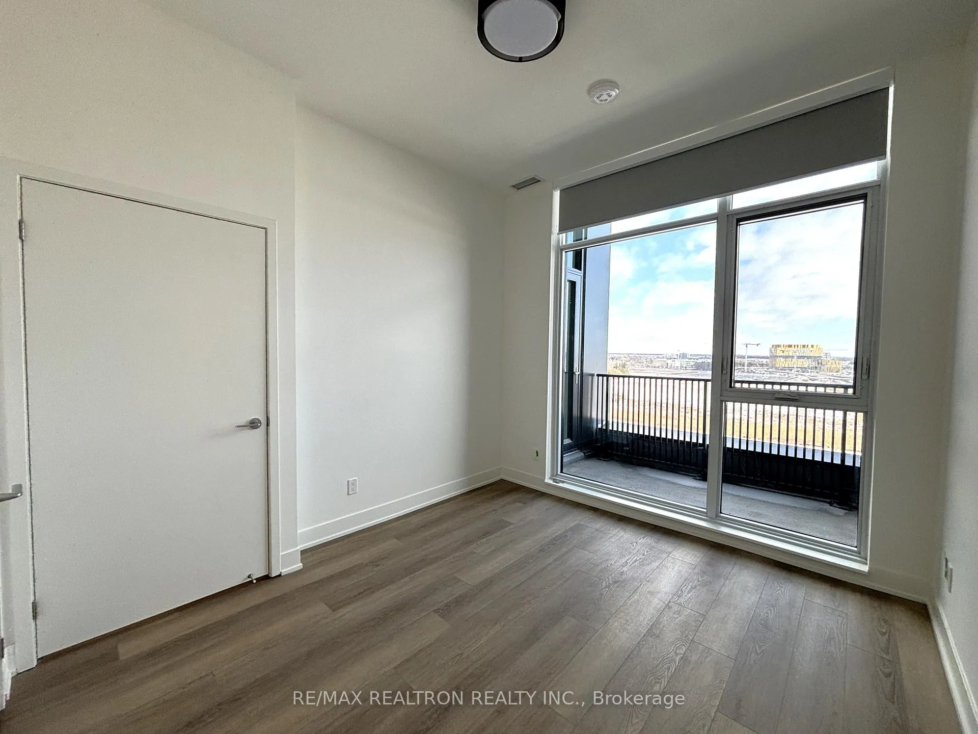 Photo 16 of Unit 802, 38 Andre de Grasse Street, Markham, Unionville — HOMEH