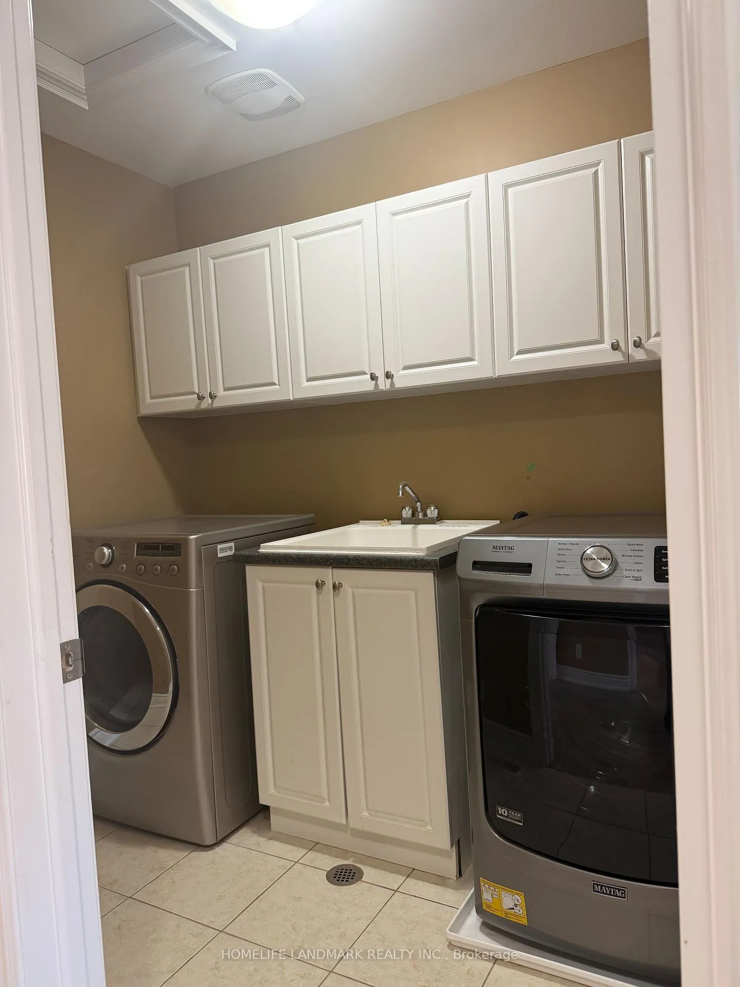 Photo 15 of 87 bear run Road, Brampton, Credit Valley — HOMEH