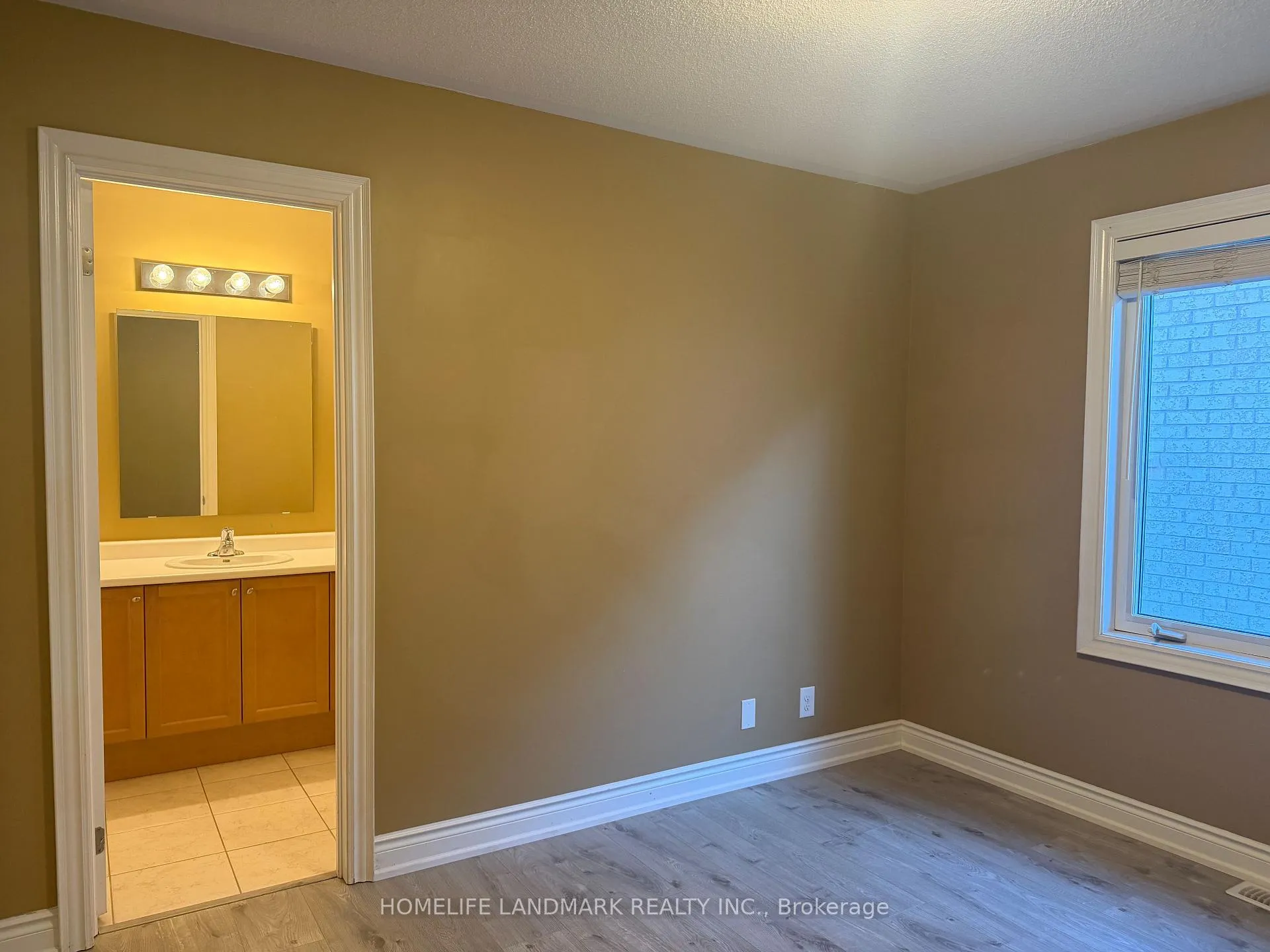 Photo 21 of 87 bear run Road, Brampton, Credit Valley — HOMEH