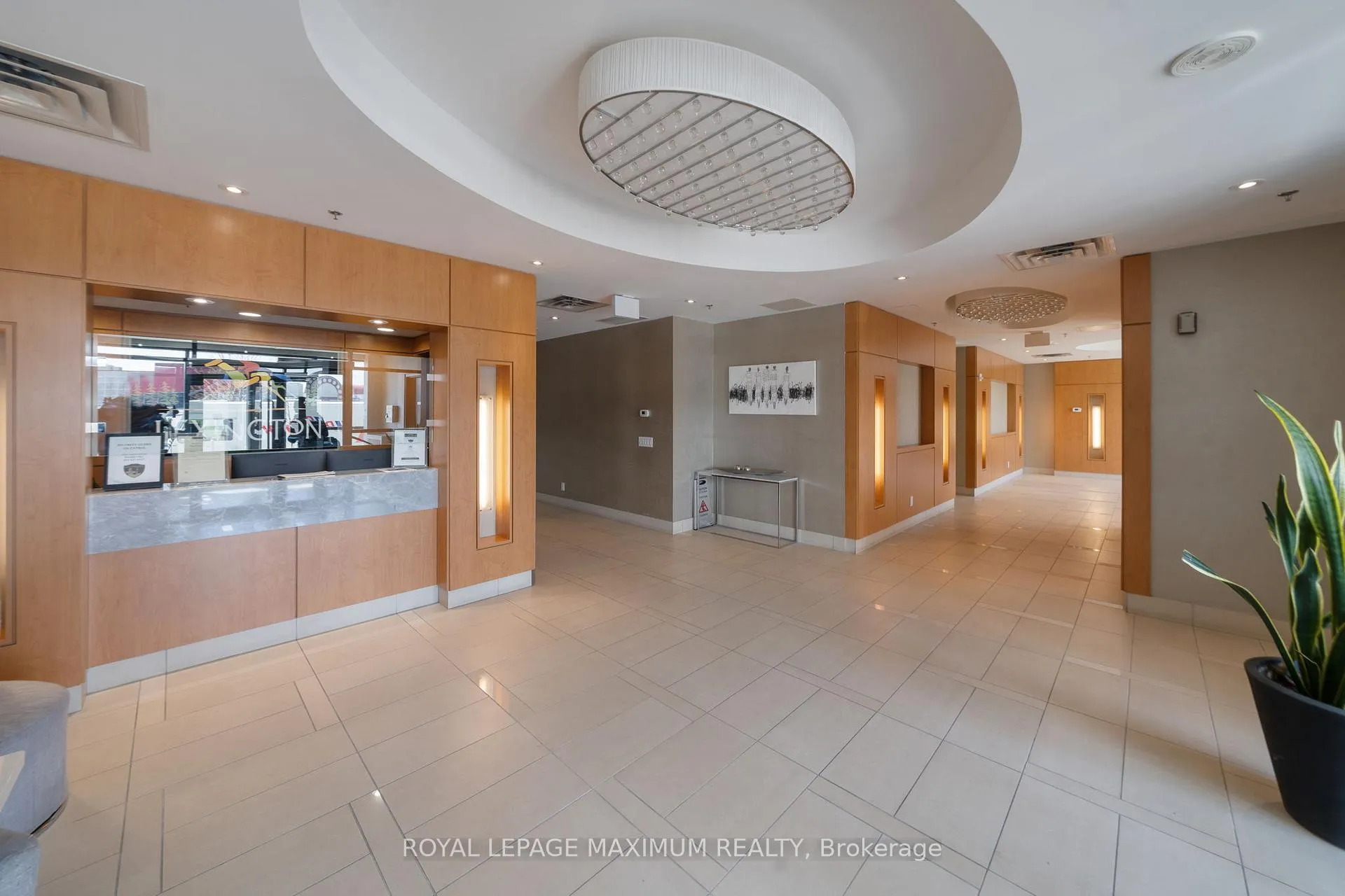 Photo 5 of Unit 1503, 840 Queens Plate Drive, Etobicoke, West Humber-Clairville — HOMEH