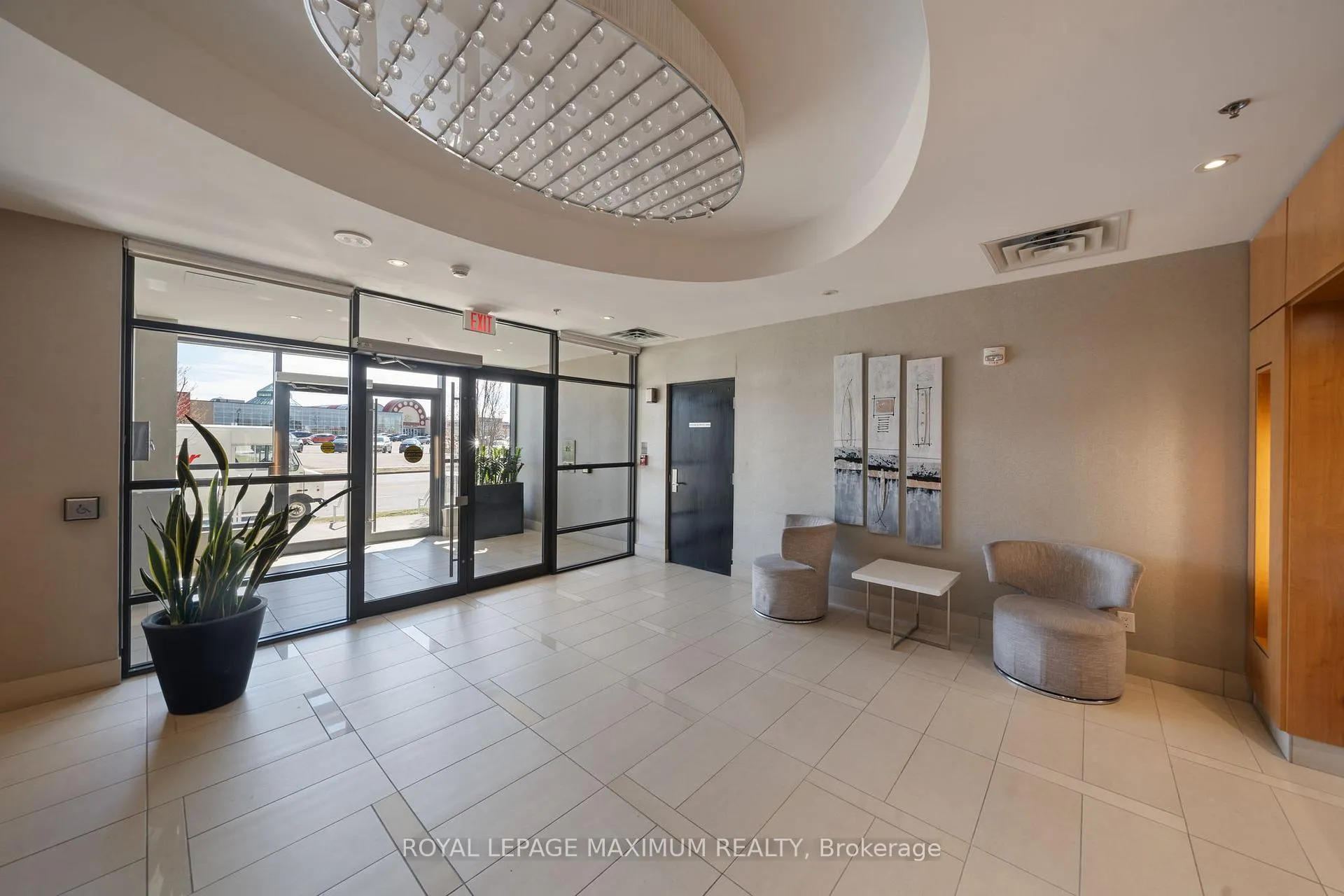 Photo 6 of Unit 1503, 840 Queens Plate Drive, Etobicoke, West Humber-Clairville — HOMEH