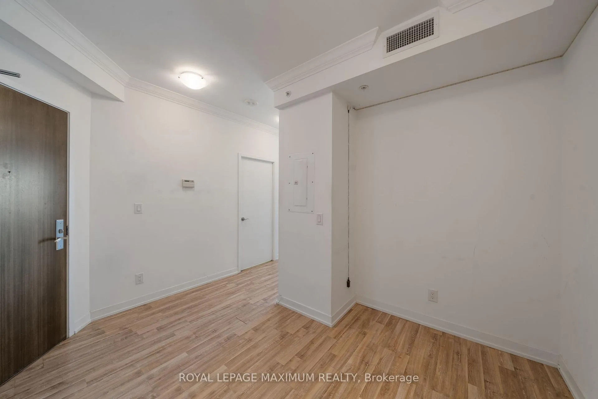 Photo 13 of Unit 1503, 840 Queens Plate Drive, Etobicoke, West Humber-Clairville — HOMEH