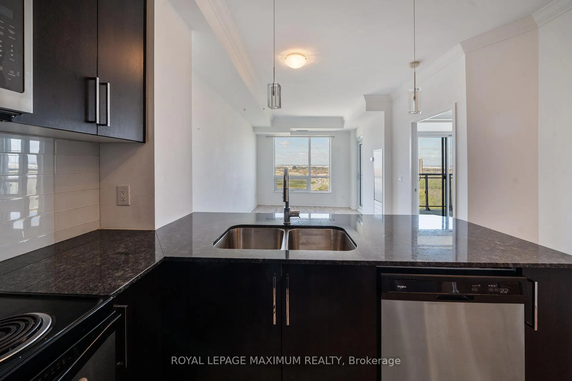 Photo 17 of Unit 1503, 840 Queens Plate Drive, Etobicoke, West Humber-Clairville — HOMEH