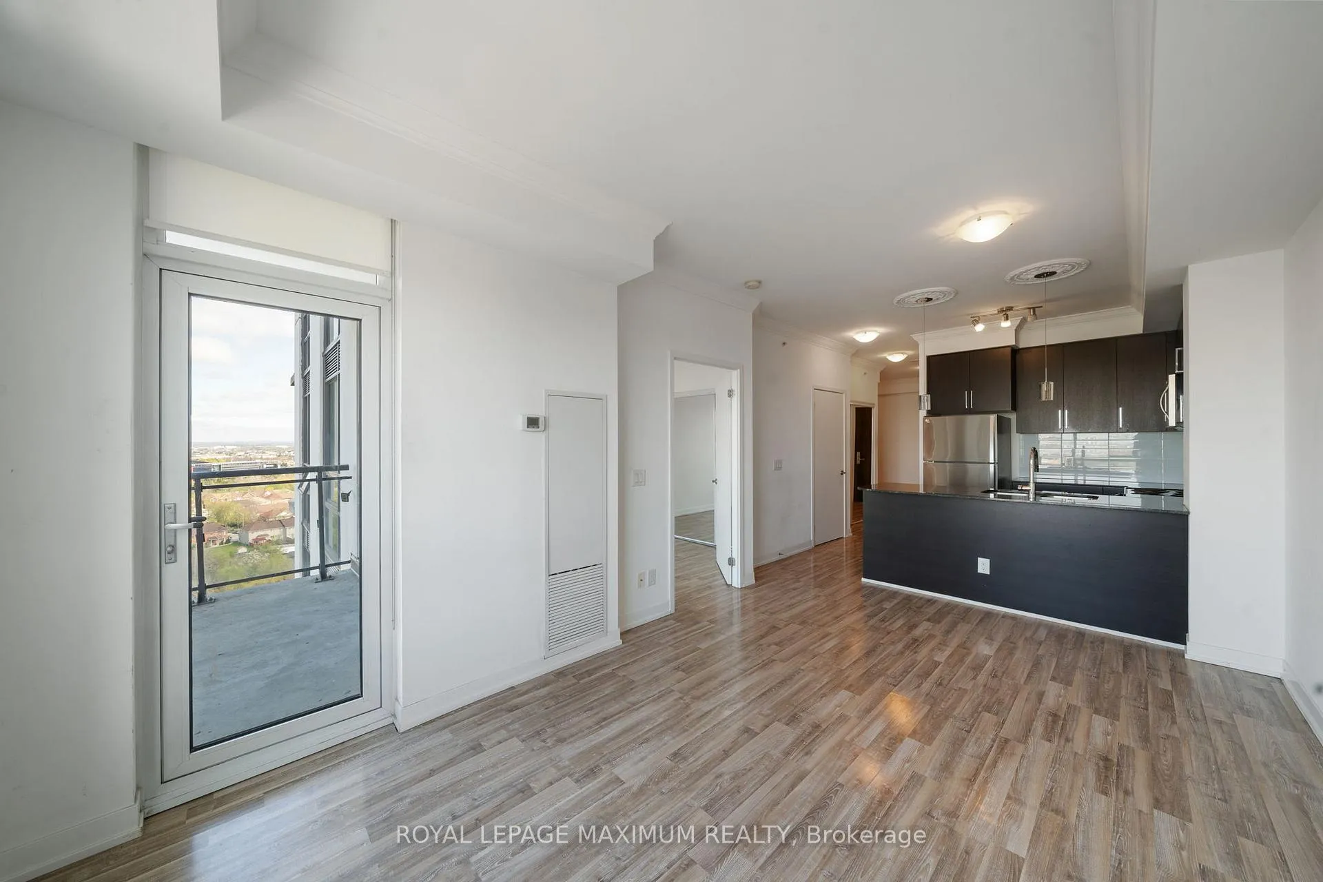 Photo 19 of Unit 1503, 840 Queens Plate Drive, Etobicoke, West Humber-Clairville — HOMEH
