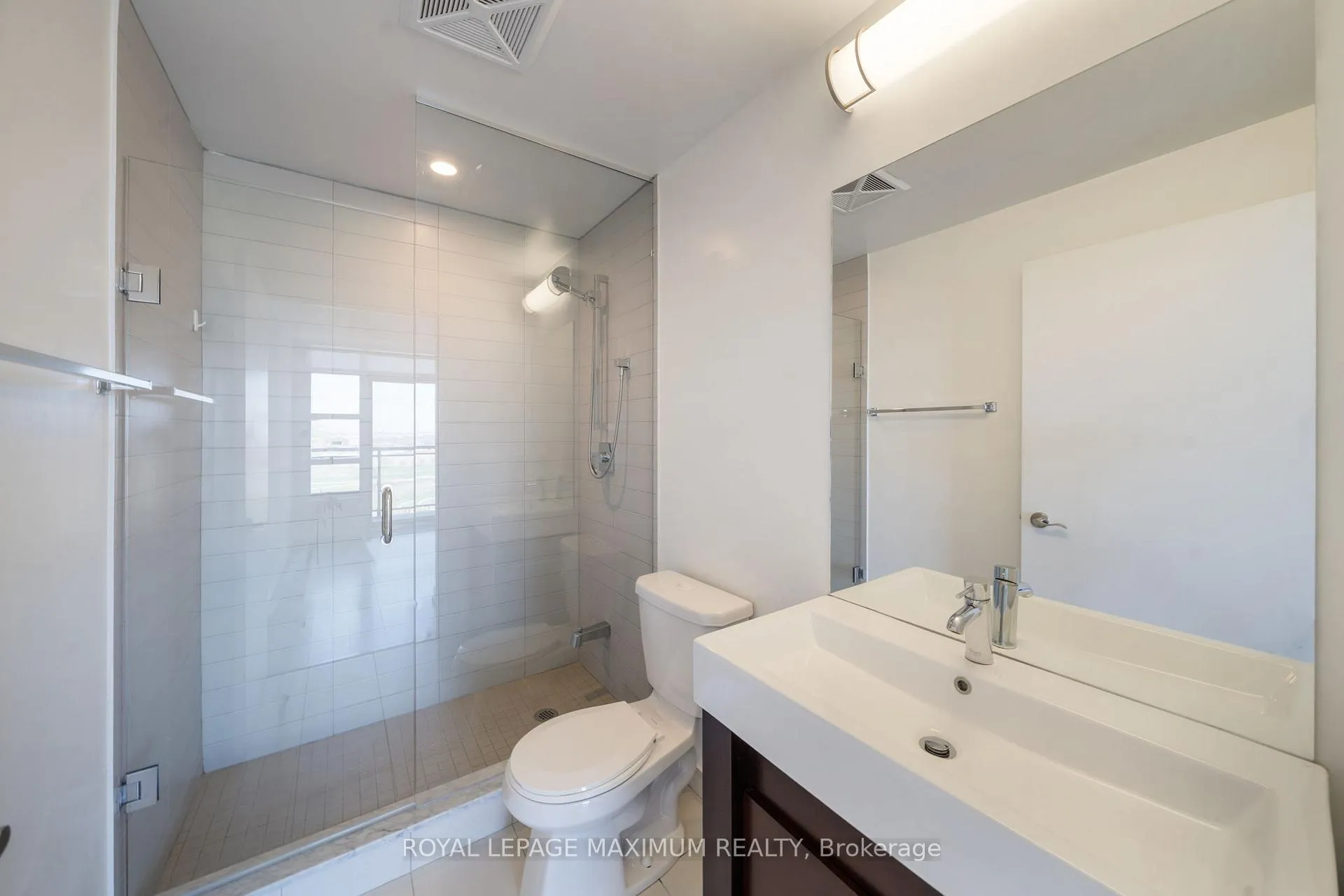Photo 23 of Unit 1503, 840 Queens Plate Drive, Etobicoke, West Humber-Clairville — HOMEH