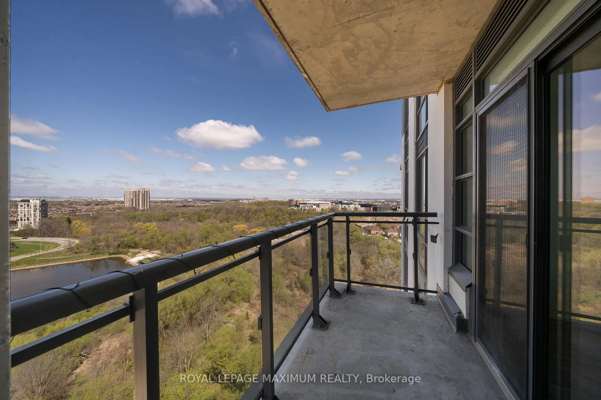 Photo 25 of Unit 1503, 840 Queens Plate Drive, Etobicoke, West Humber-Clairville — HOMEH