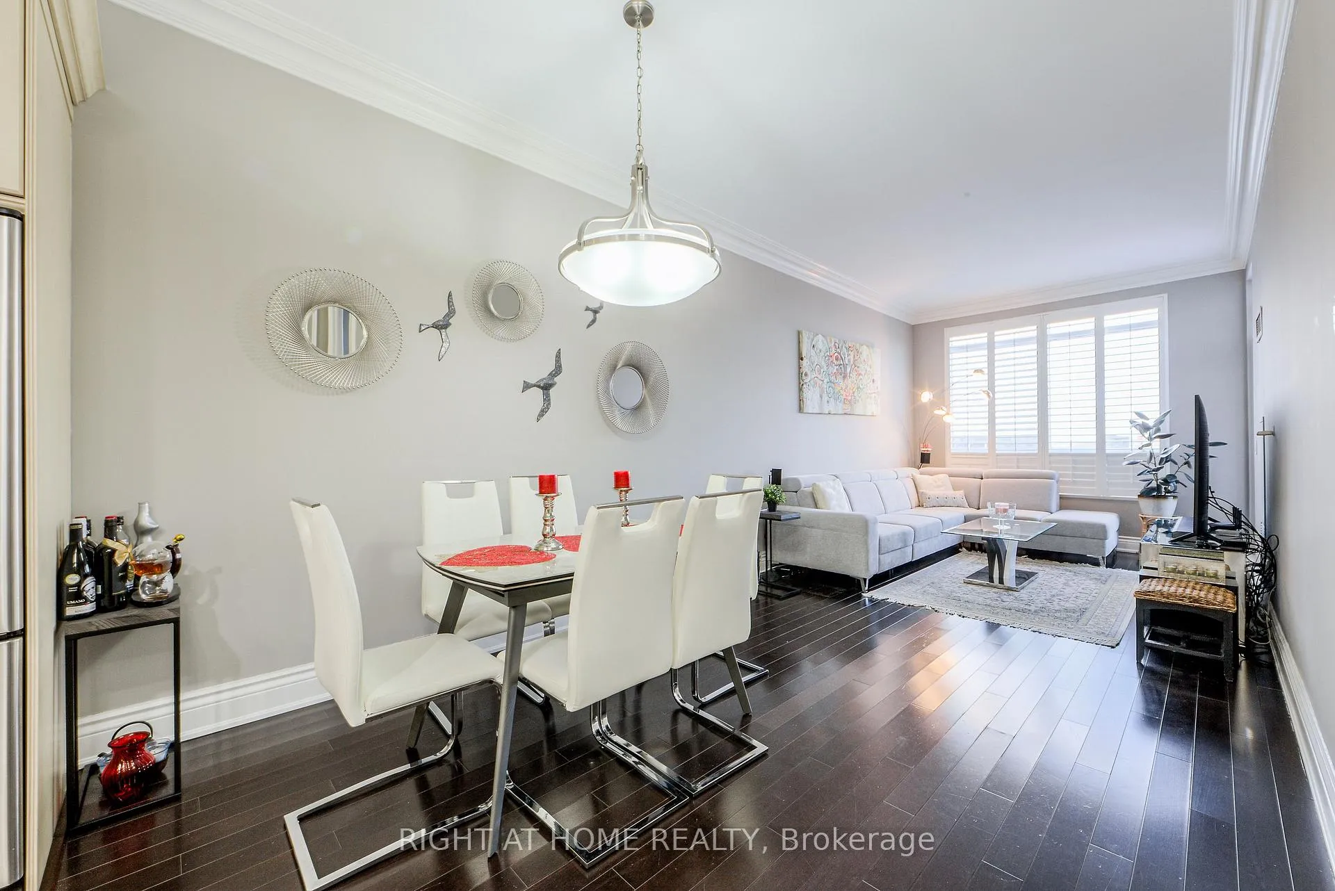 Photo 6 of Unit UPH2, 37 Galleria Parkway, Markham, Commerce Valley — HOMEH