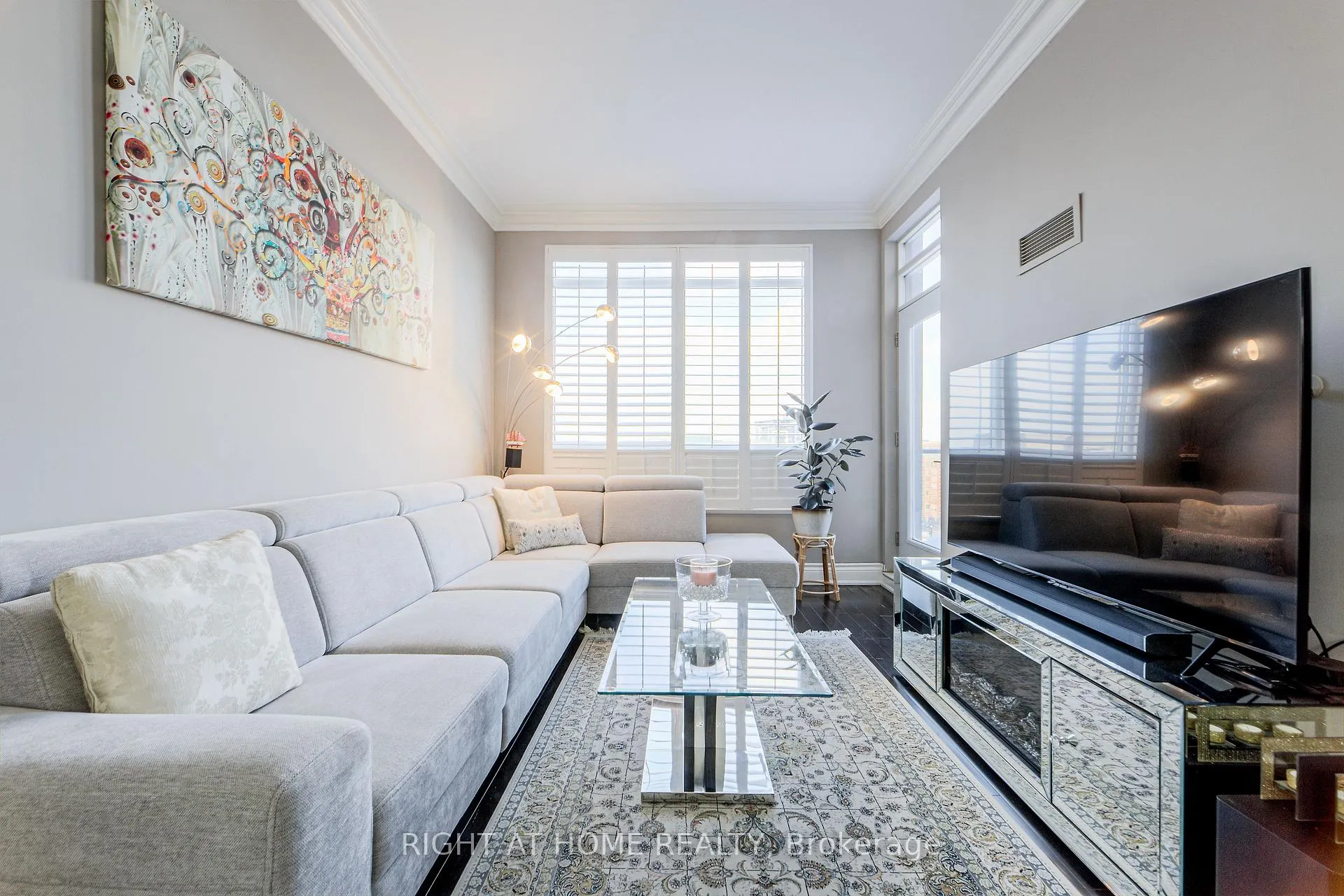 Photo 10 of Unit UPH2, 37 Galleria Parkway, Markham, Commerce Valley — HOMEH