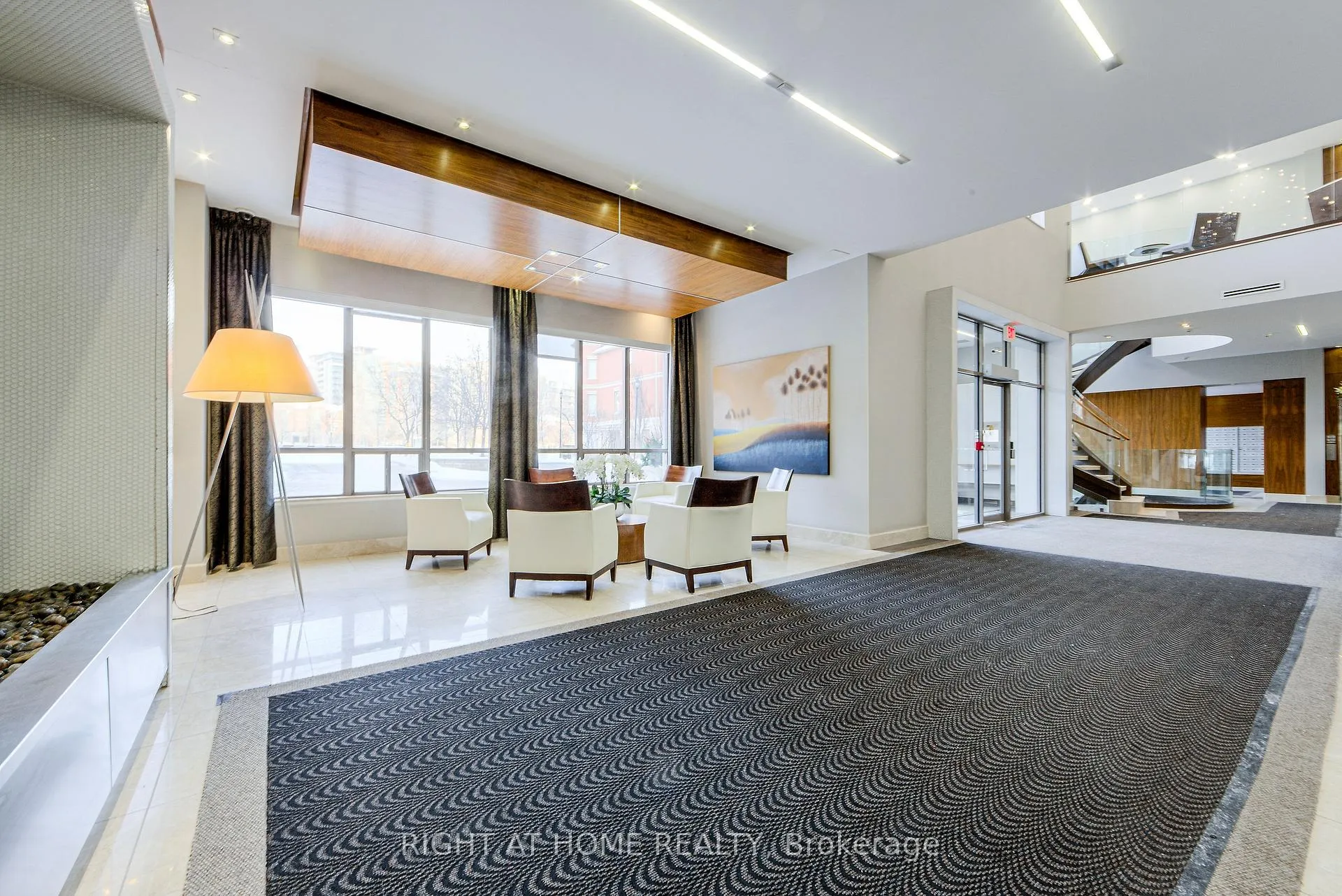 Photo 17 of Unit UPH2, 37 Galleria Parkway, Markham, Commerce Valley — HOMEH