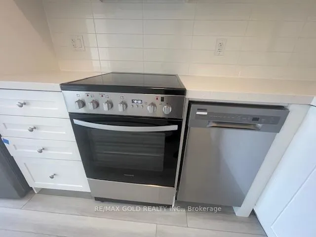 Photo 25 of Unit 1115, 51 clarington Boulevard, Clarington, Bowmanville — HOMEH