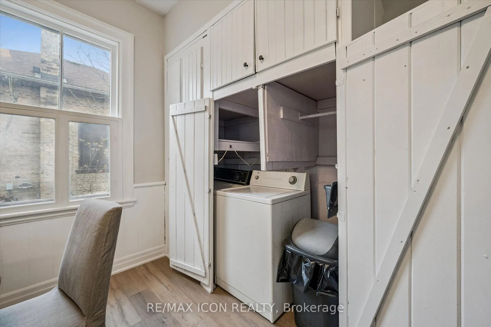 Photo 17 of 56 Walnut Street, Brant, Paris — HOMEH