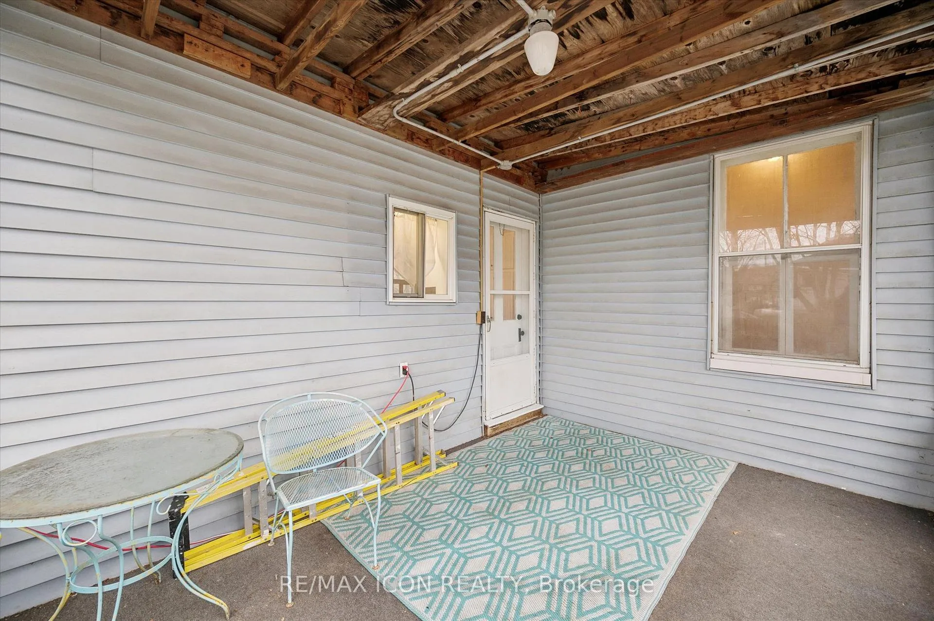Photo 18 of 56 Walnut Street, Brant, Paris — HOMEH