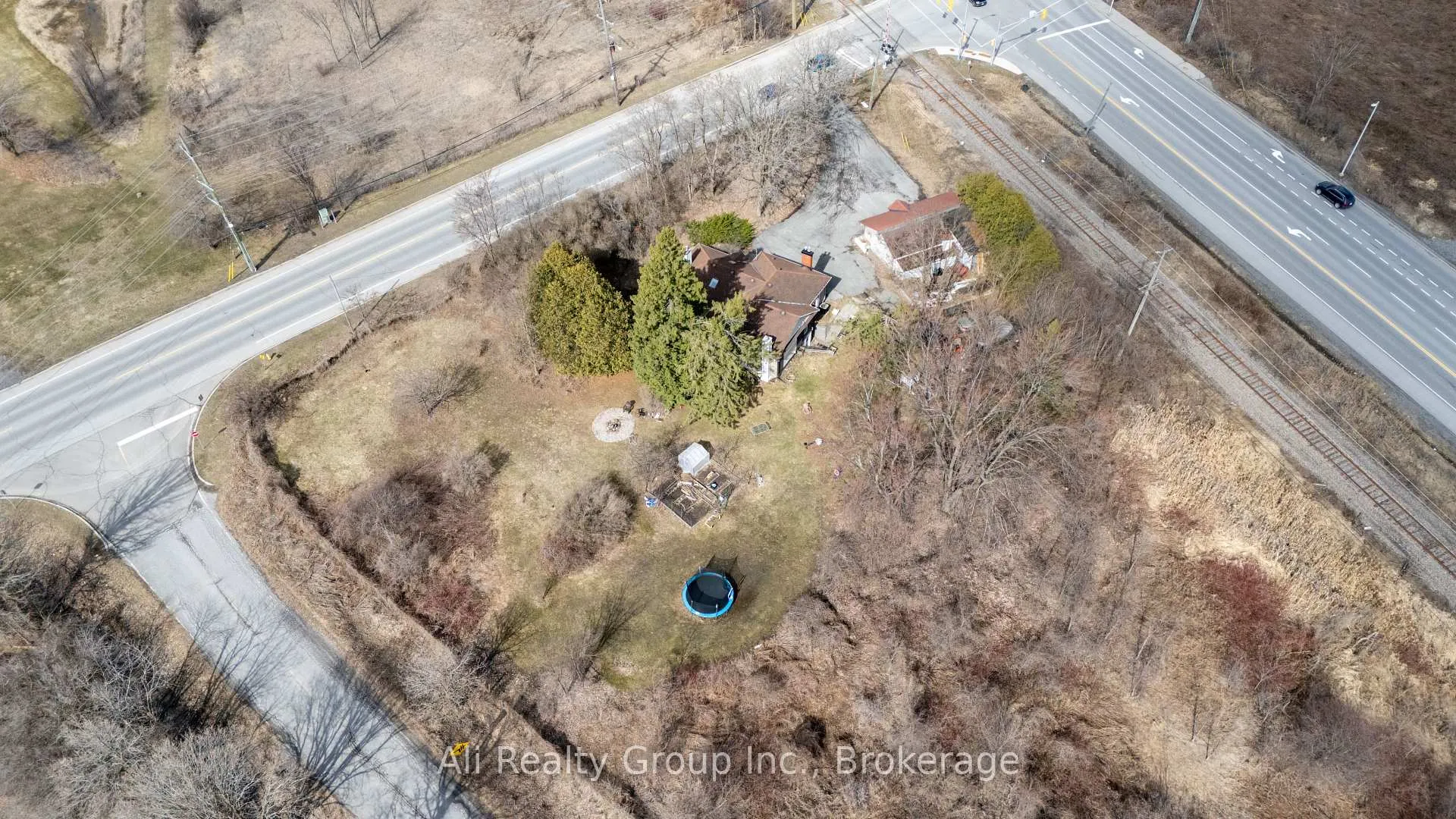 Photo 18 of 161 Herzberg Road, Ottawa, Bellwood - Industrial Park — HOMEH