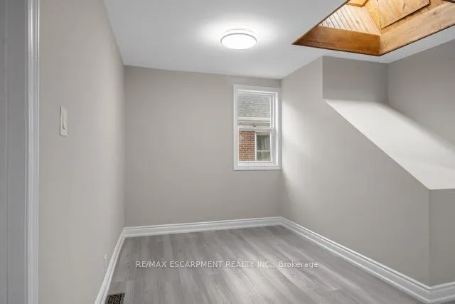 Photo 8 of 116 Irene Avenue, Hamilton, Stoney Creek — HOMEH