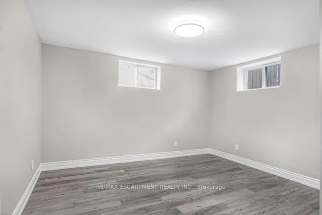 Photo 13 of 116 Irene Avenue, Hamilton, Stoney Creek — HOMEH