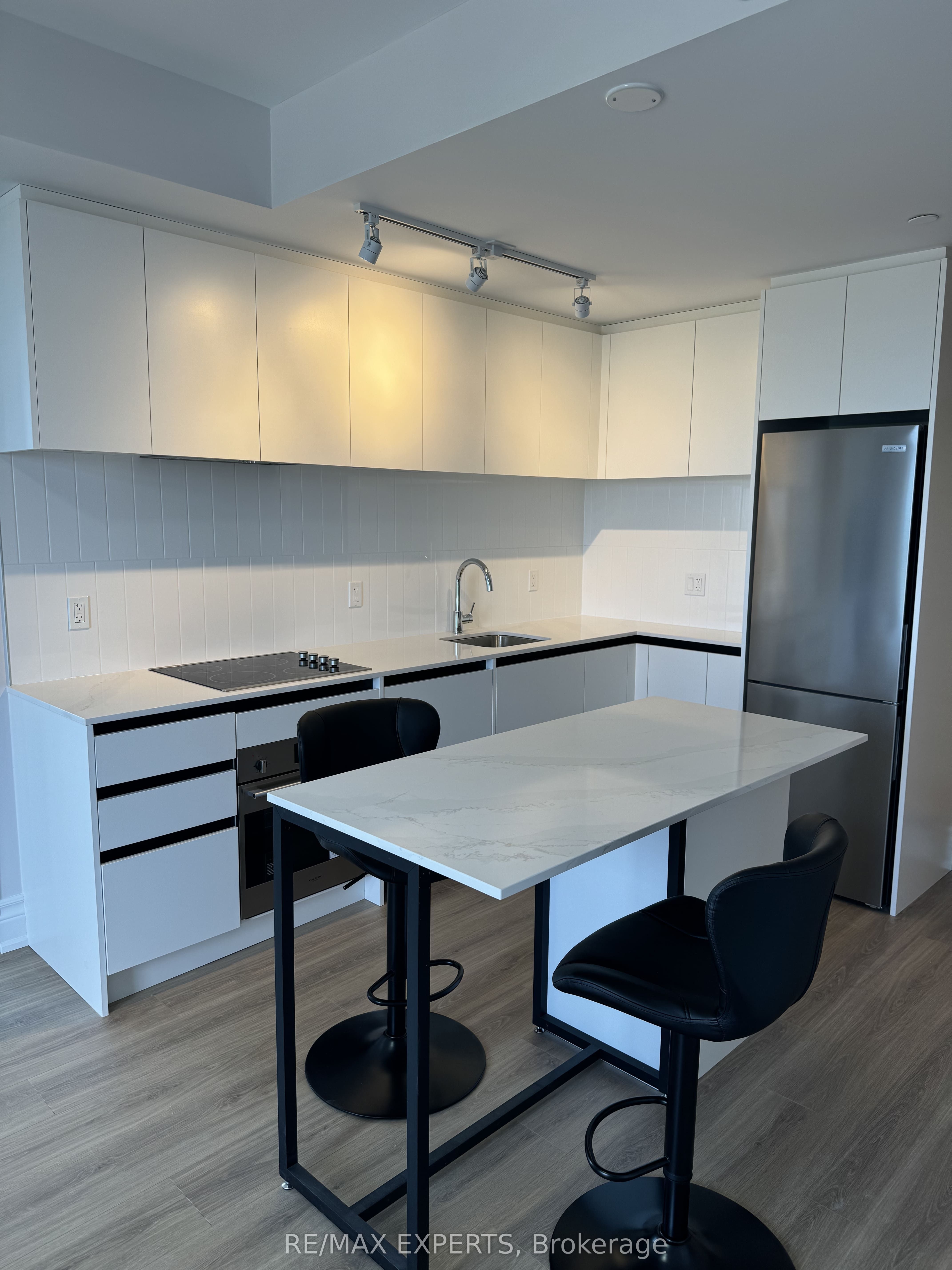 Photo 3 of Unit 1209, 7950 Bathurst Street, Vaughan, Beverley Glen — HOMEH