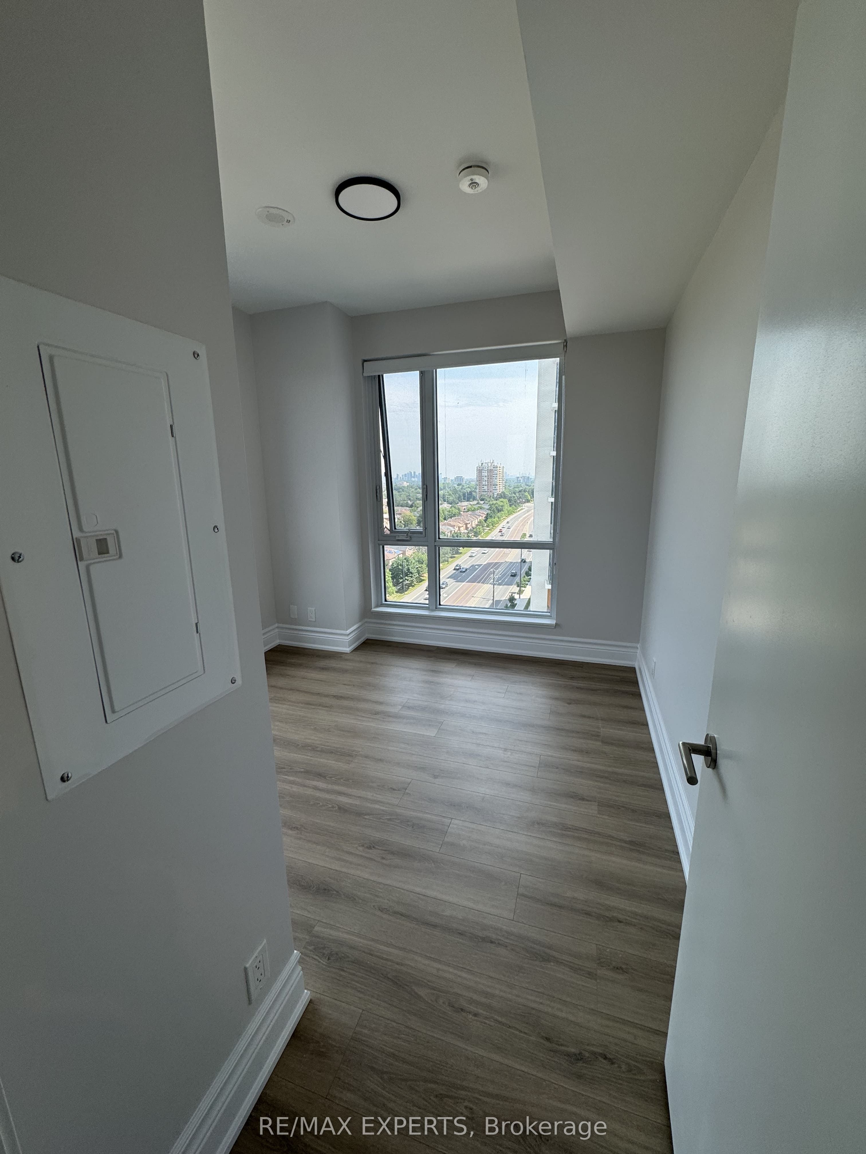 Photo 12 of Unit 1209, 7950 Bathurst Street, Vaughan, Beverley Glen — HOMEH