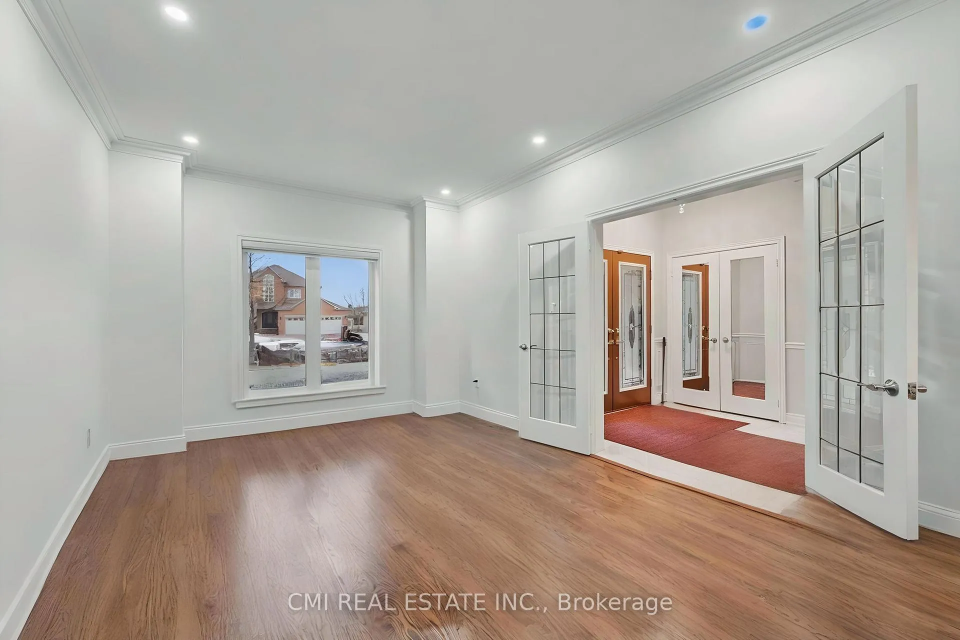 Photo 5 of 717 Vaughan Mills Road, Vaughan, Islington Woods — HOMEH