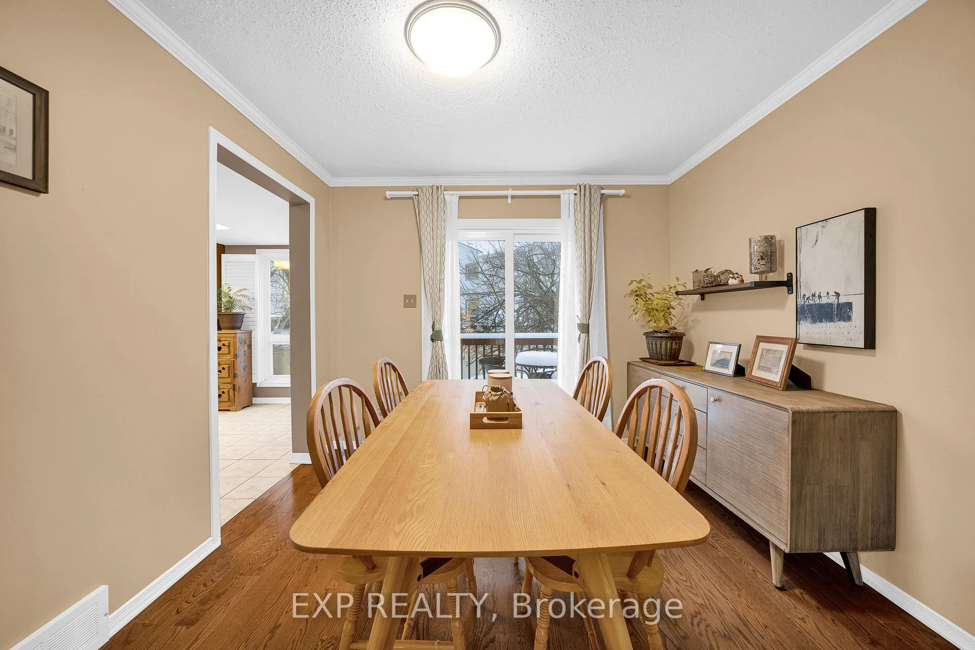 Photo 6 of 4 Huntersfield Drive, Ottawa, Hunt Club Park/Greenboro — HOMEH