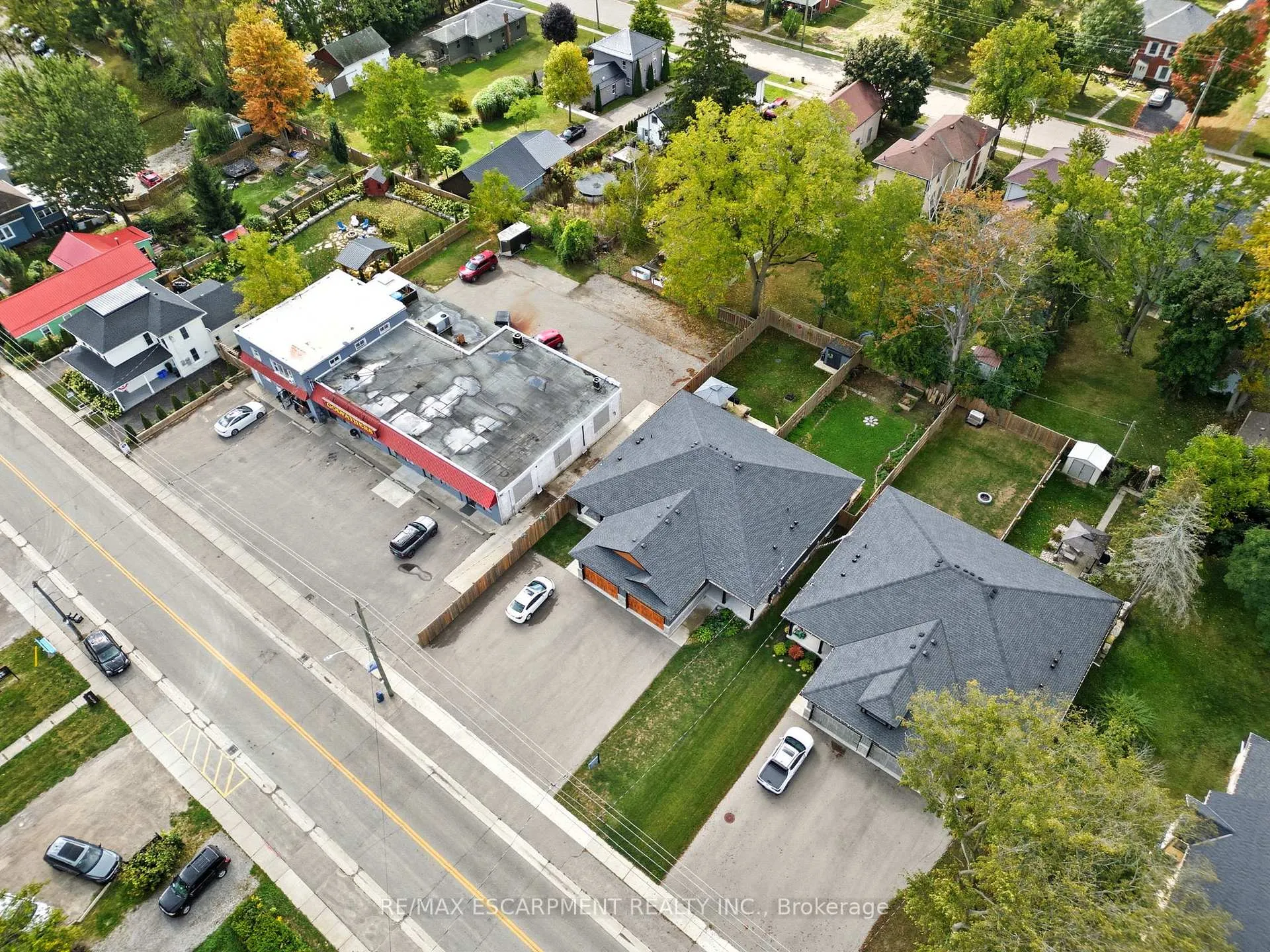 Photo 6 of 1053 Bay Street, Norfolk, Port Rowan — HOMEH