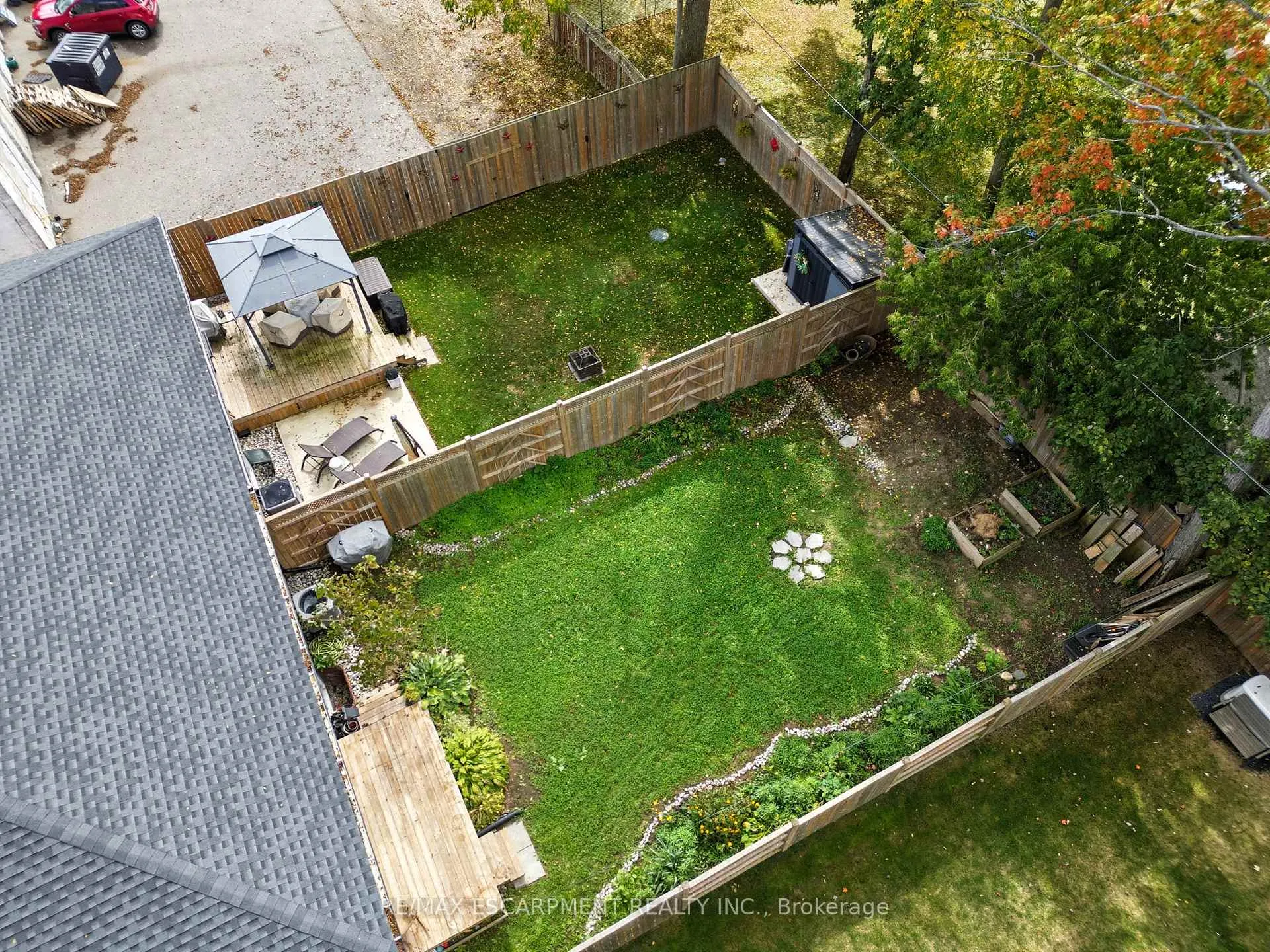 Photo 9 of 1053 Bay Street, Norfolk, Port Rowan — HOMEH