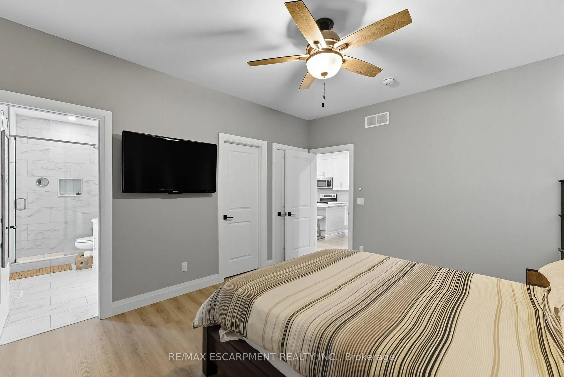 Photo 30 of 1053 Bay Street, Norfolk, Port Rowan — HOMEH