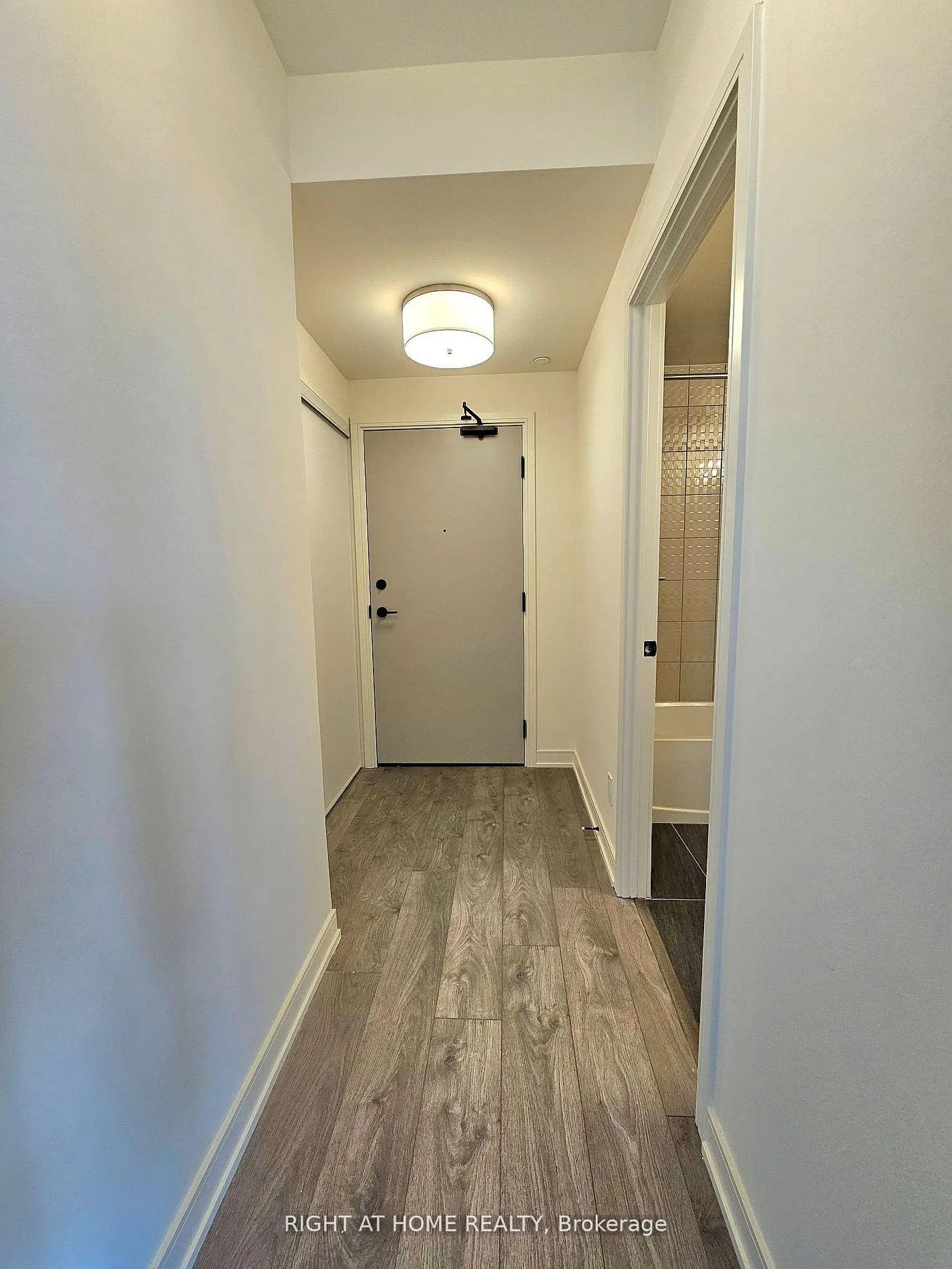 Photo 6 of Unit 2109, 8020 Derry Road, Milton, Coates — HOMEH