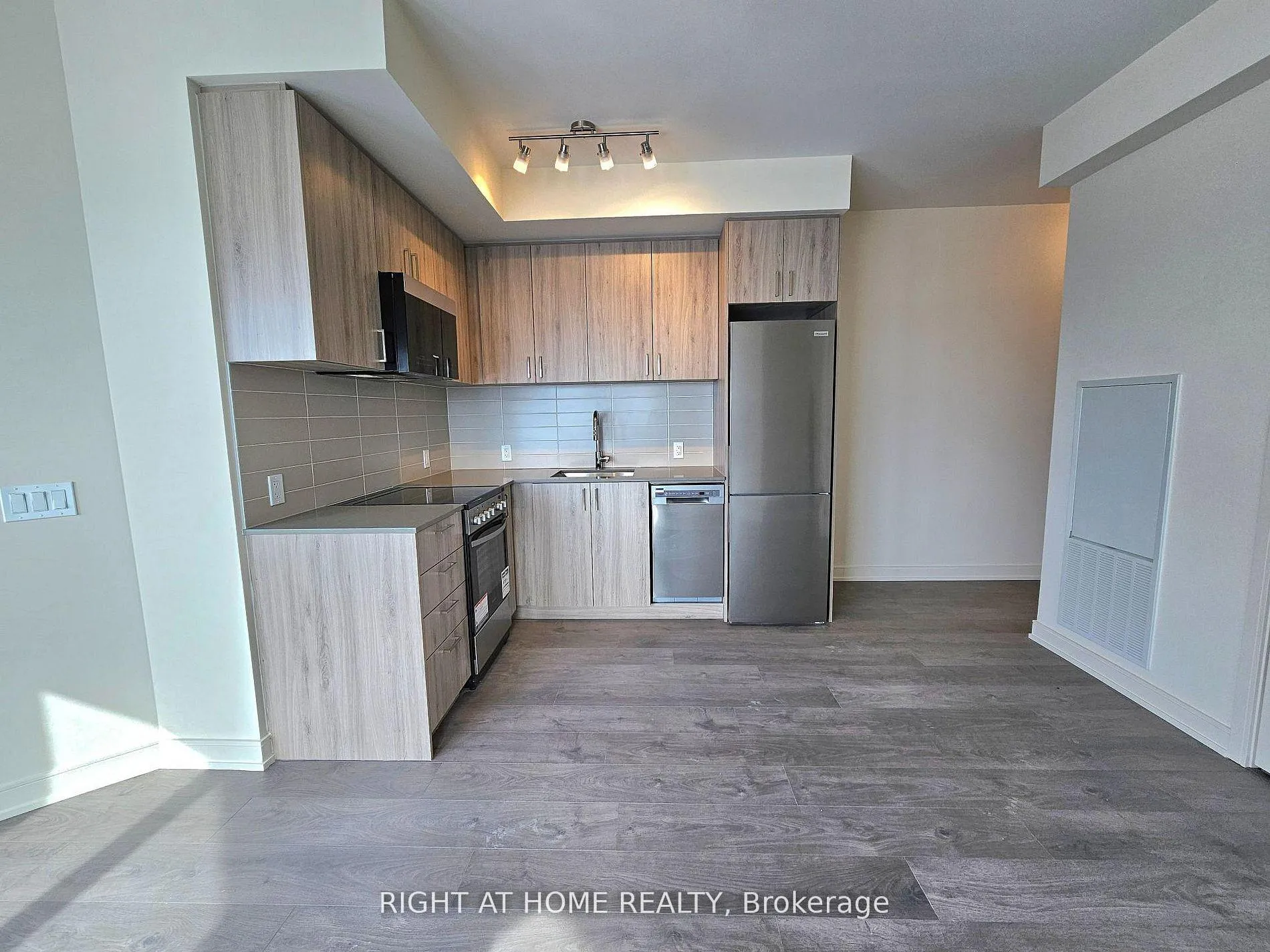 Photo 11 of Unit 2109, 8020 Derry Road, Milton, Coates — HOMEH