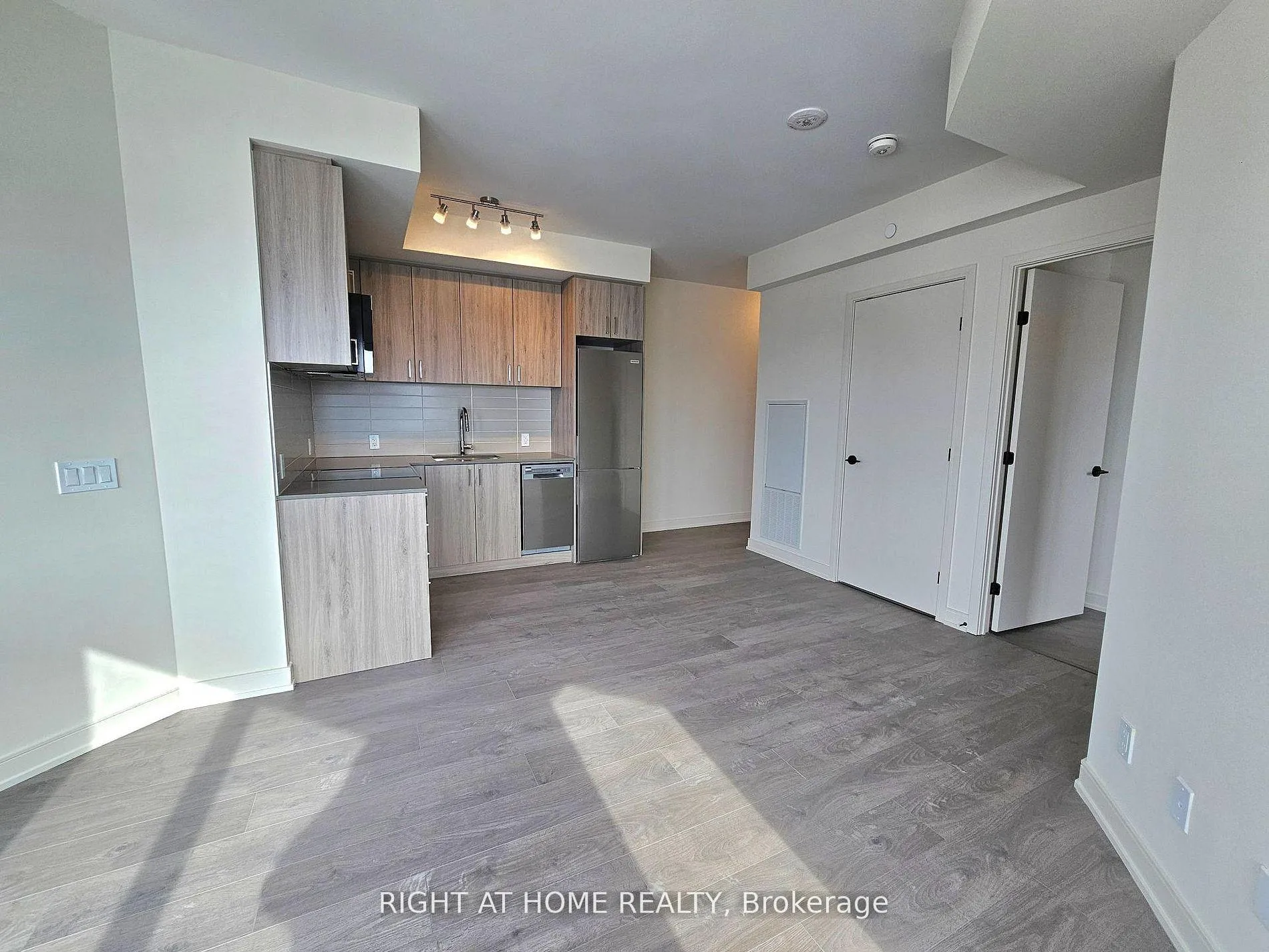 Photo 16 of Unit 2109, 8020 Derry Road, Milton, Coates — HOMEH
