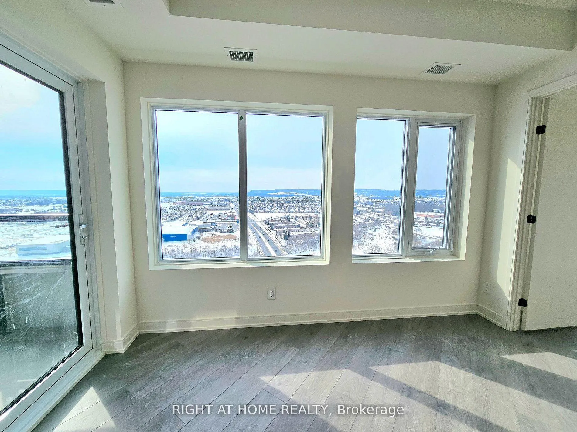 Photo 19 of Unit 2109, 8020 Derry Road, Milton, Coates — HOMEH