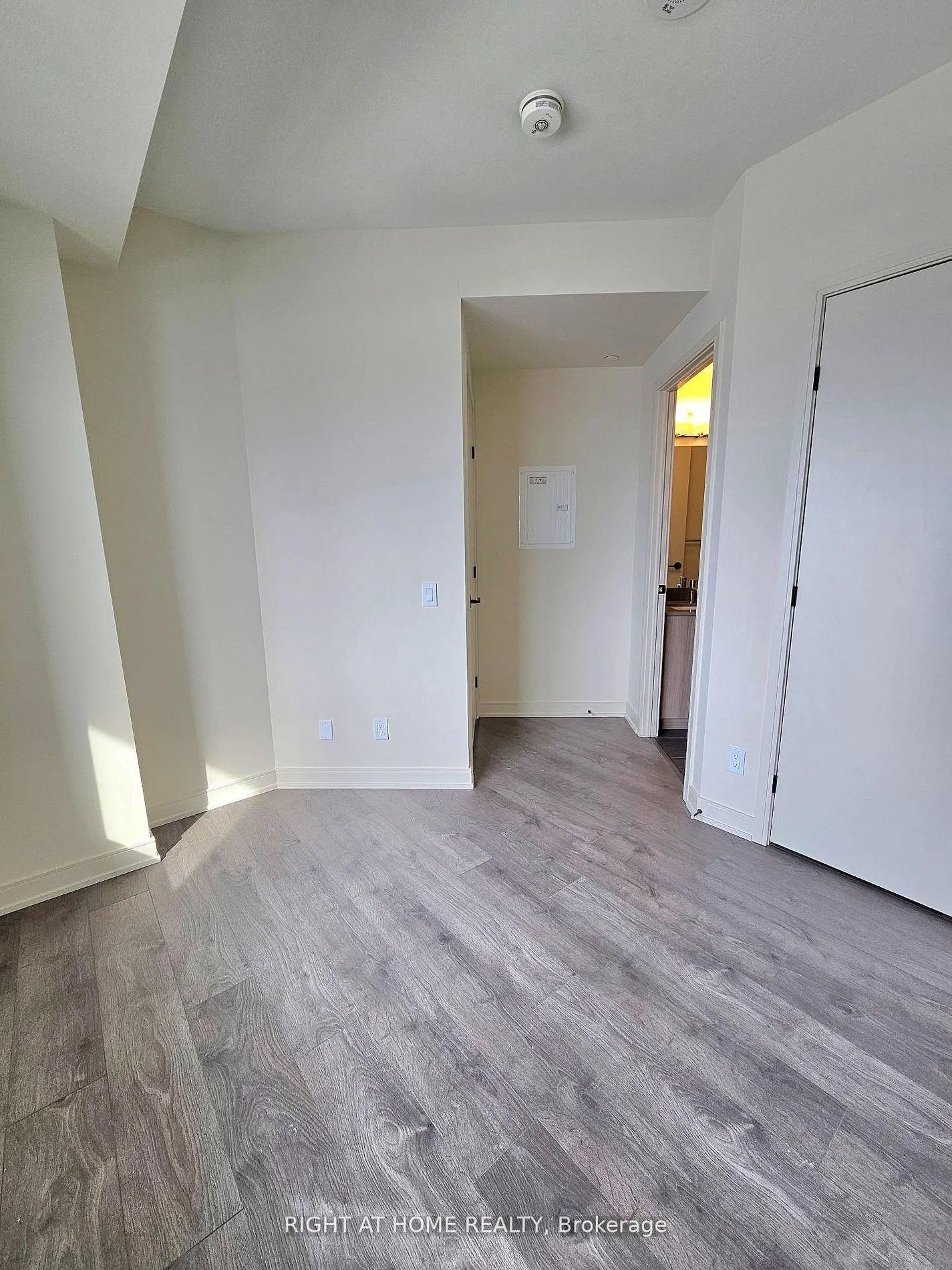 Photo 24 of Unit 2109, 8020 Derry Road, Milton, Coates — HOMEH