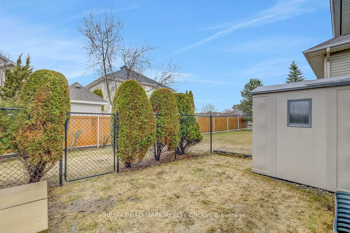 Photo 30 of 853 Swallowtail Crescent, Ottawa, Notting Hill/Summerside — HOMEH