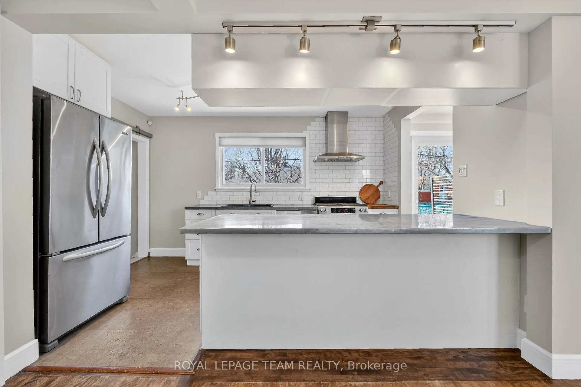 Photo 13 of 1318 Albany Drive, Ottawa, Bel Air Heights — HOMEH