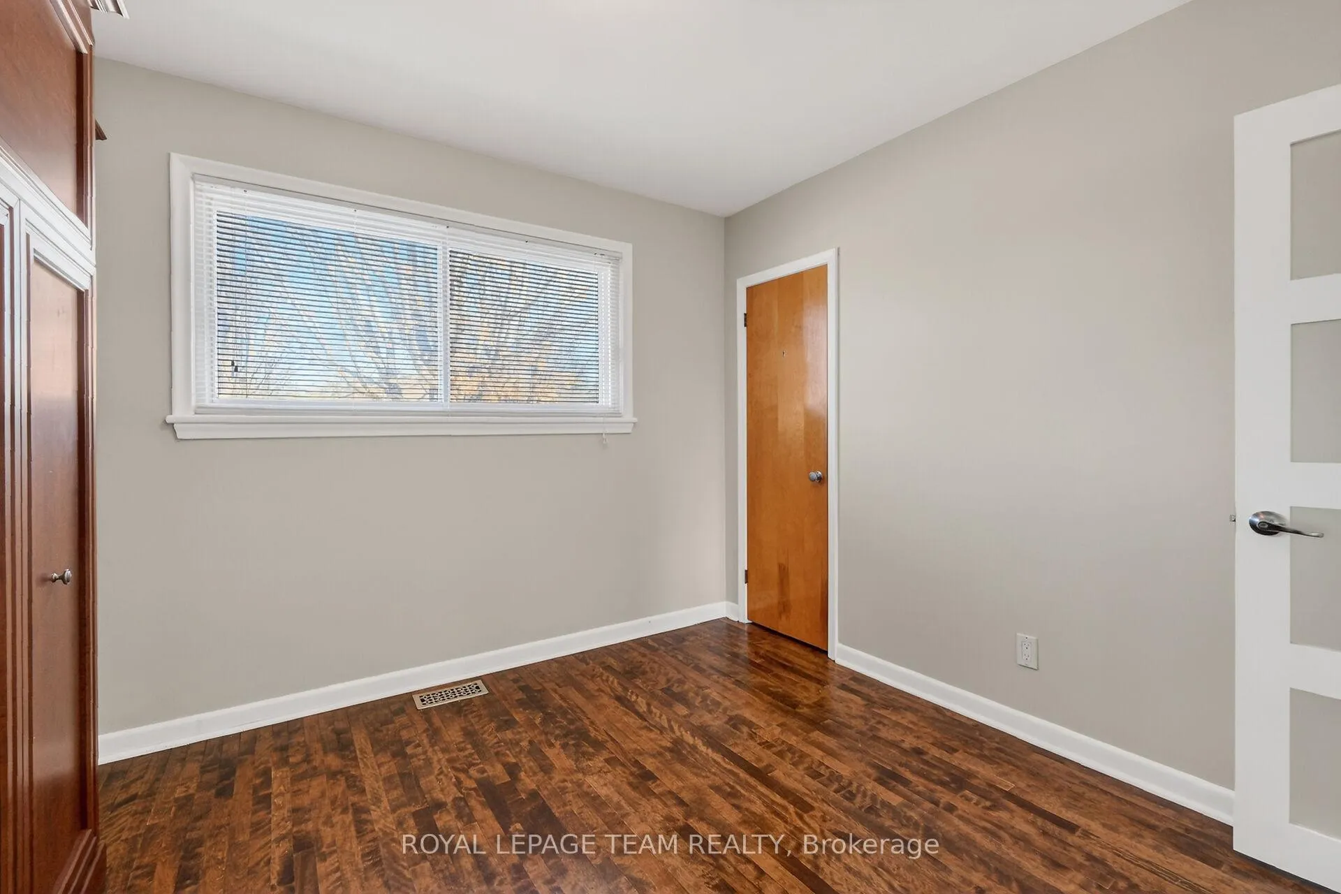 Photo 21 of 1318 Albany Drive, Ottawa, Bel Air Heights — HOMEH