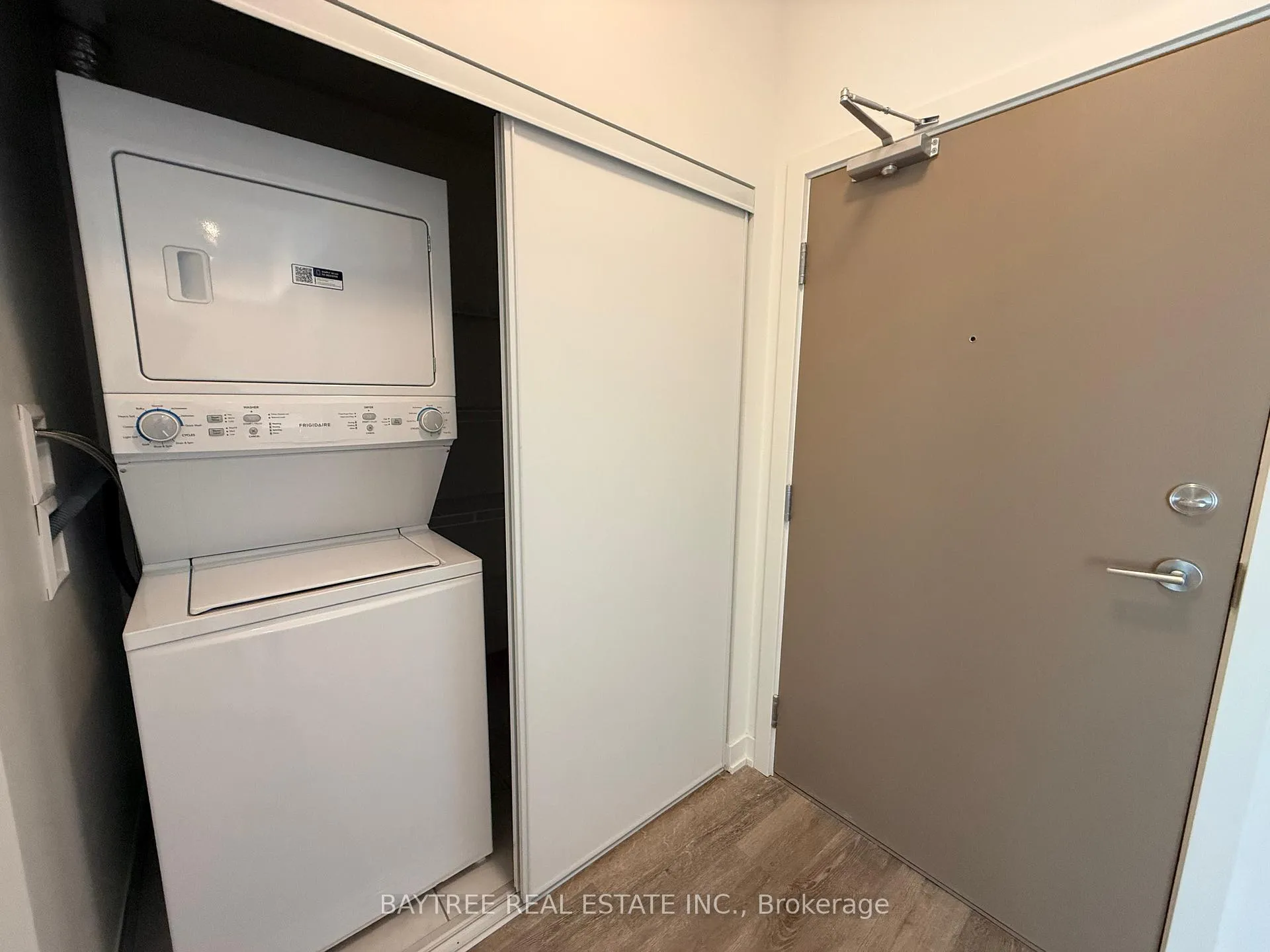 Photo 5 of Unit 212, 1010 Sandy Beach Road, Pickering, Bay Ridges — HOMEH