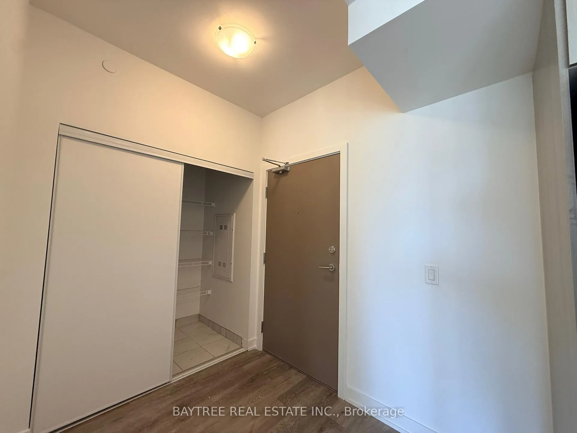 Photo 8 of Unit 212, 1010 Sandy Beach Road, Pickering, Bay Ridges — HOMEH