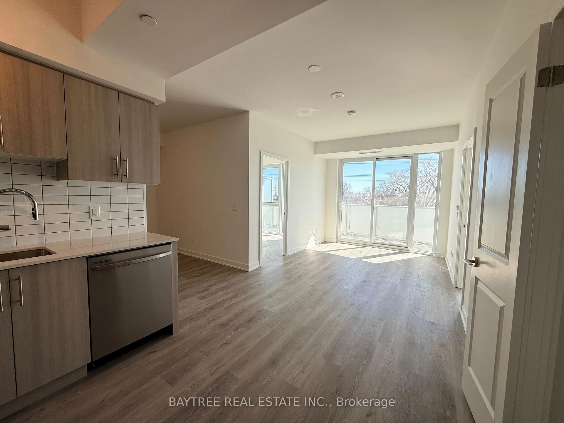 Photo 24 of Unit 212, 1010 Sandy Beach Road, Pickering, Bay Ridges — HOMEH